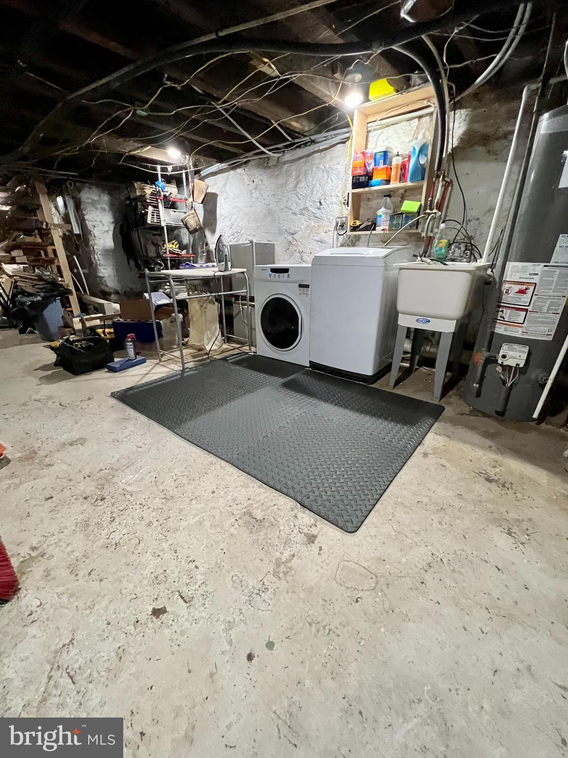 HARROWGATE - Residential Lease