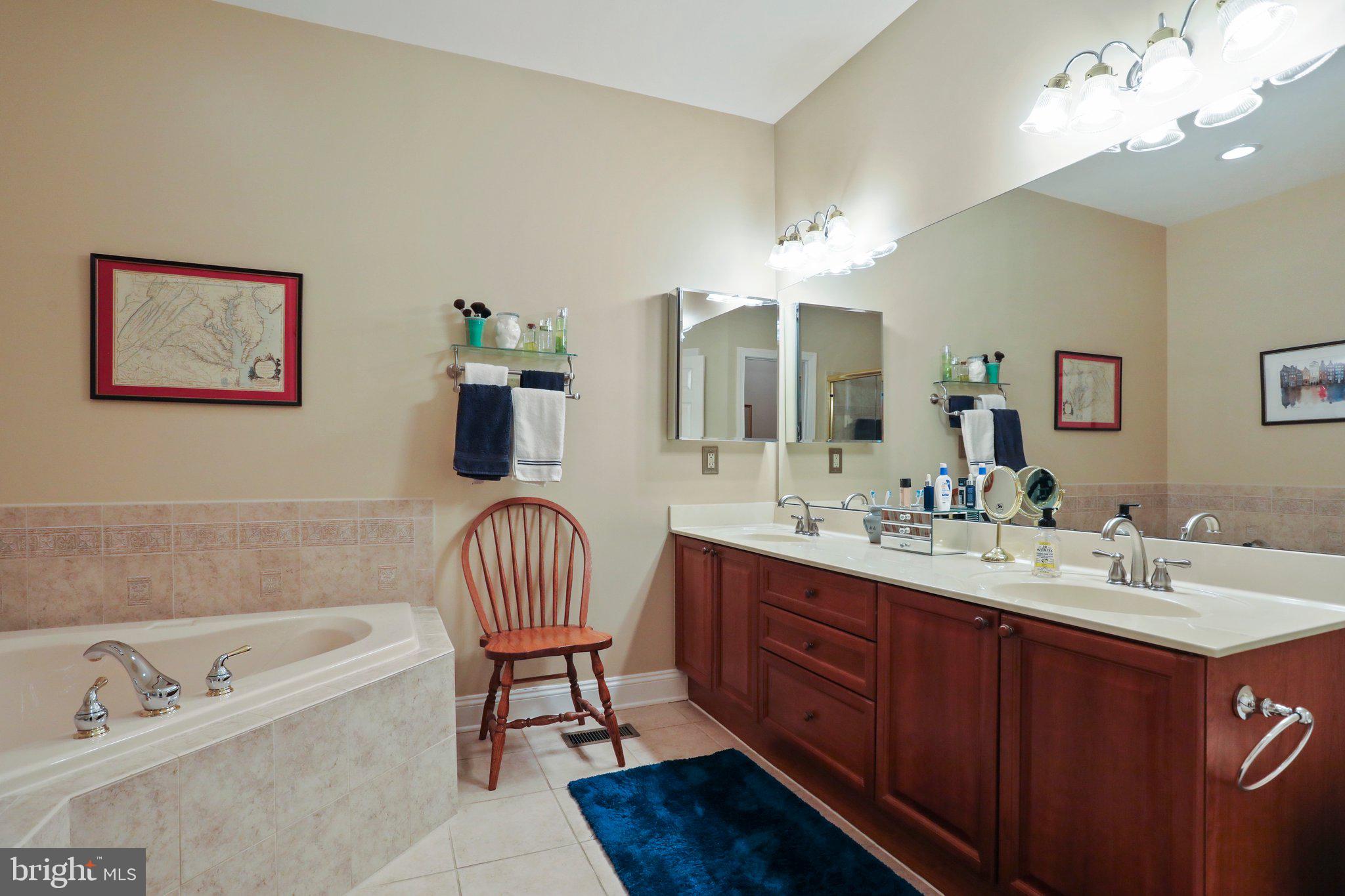 FERNBANK - Residential