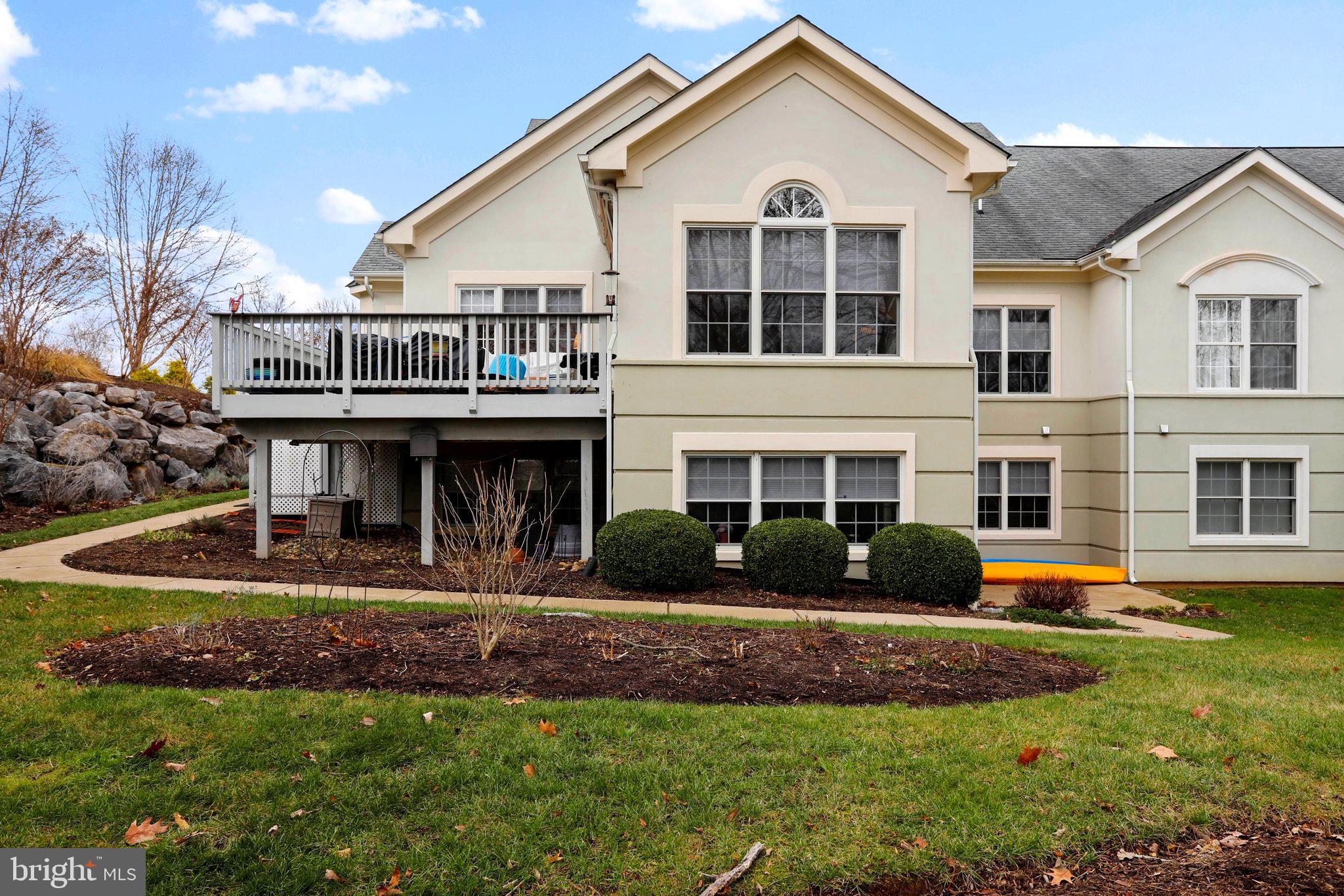 FERNBANK - Residential