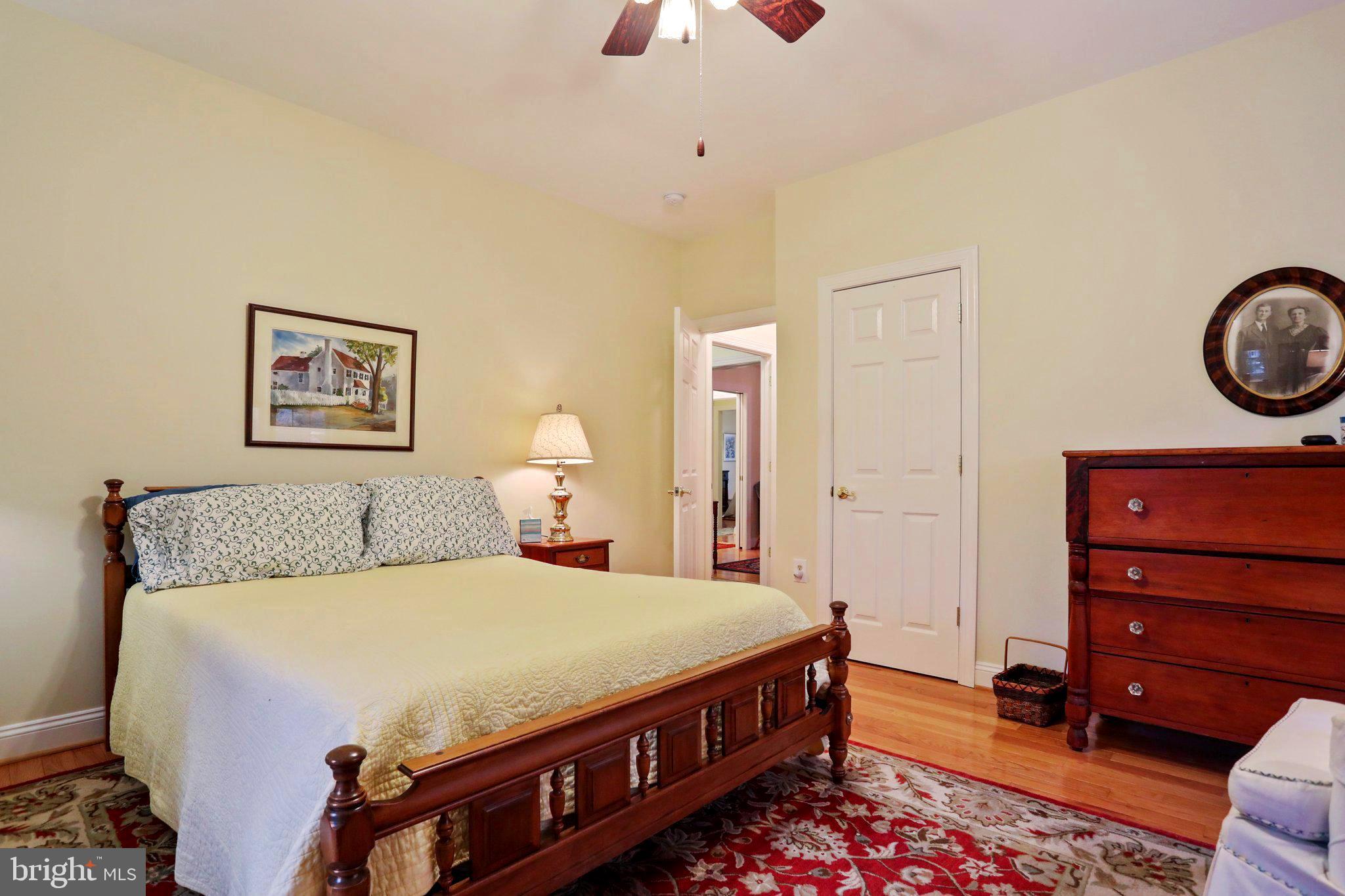 FERNBANK - Residential