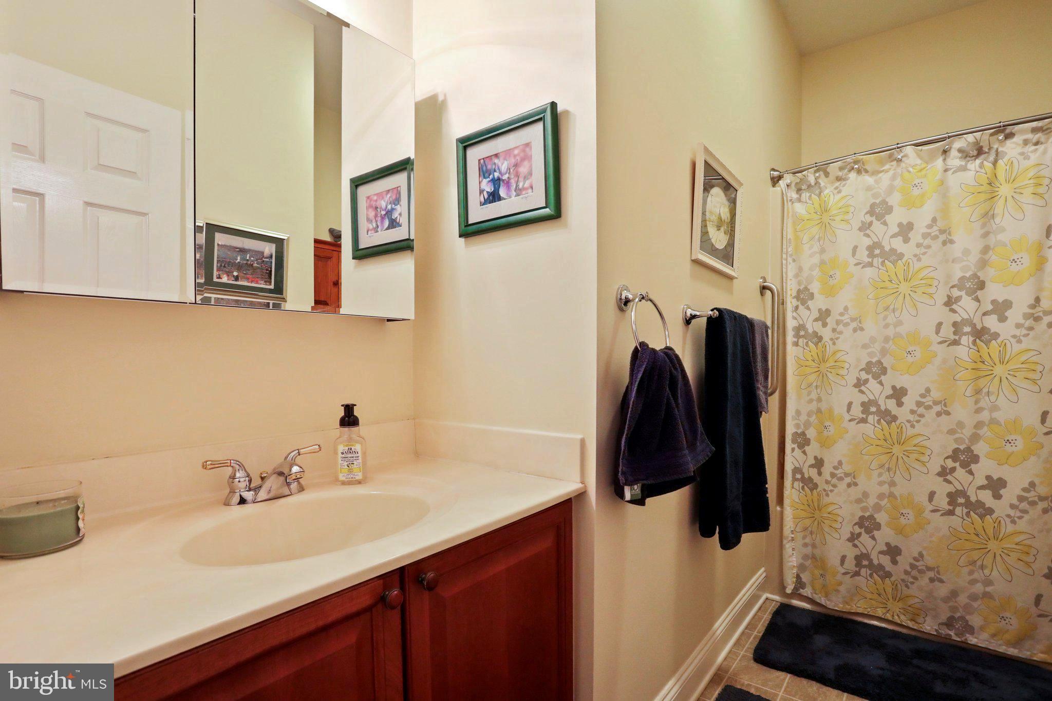 FERNBANK - Residential