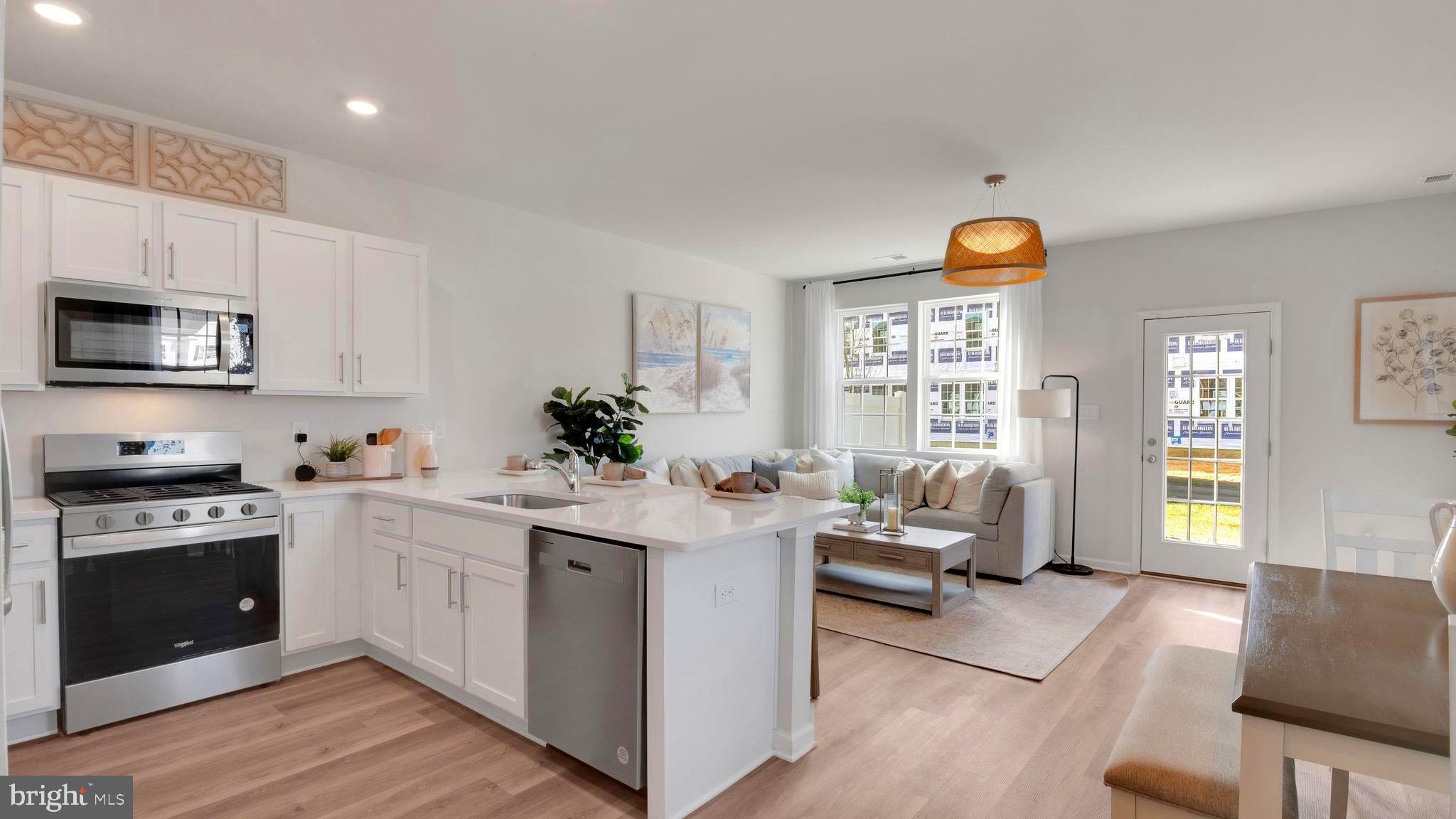 232 HERMOSA DRIVE