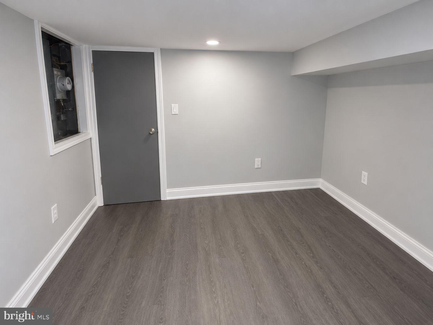 CLIFTON PARK - Residential