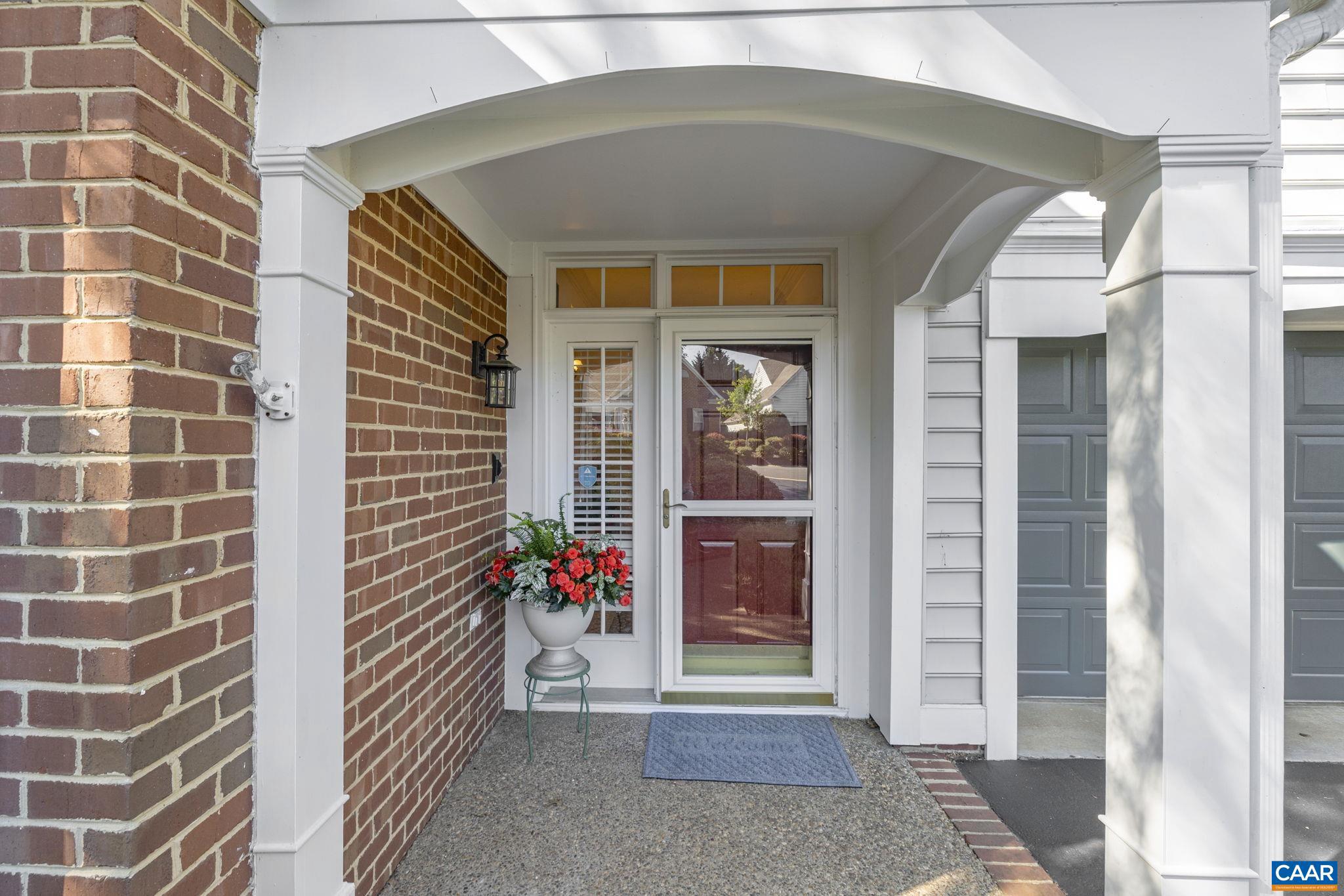 REDFIELDS - Residential