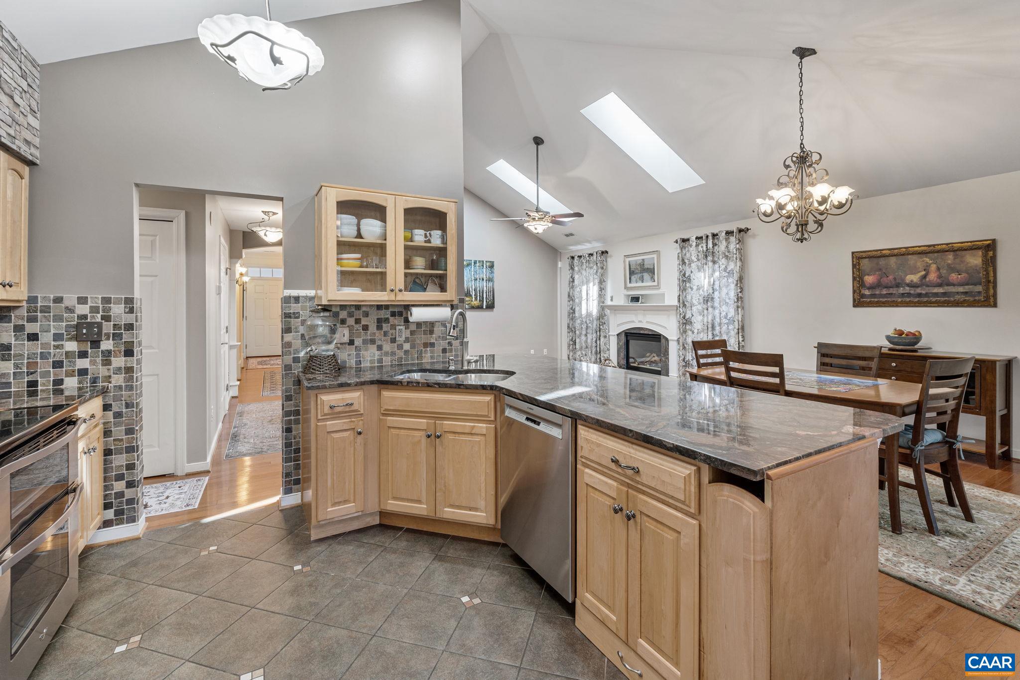 REDFIELDS - Residential