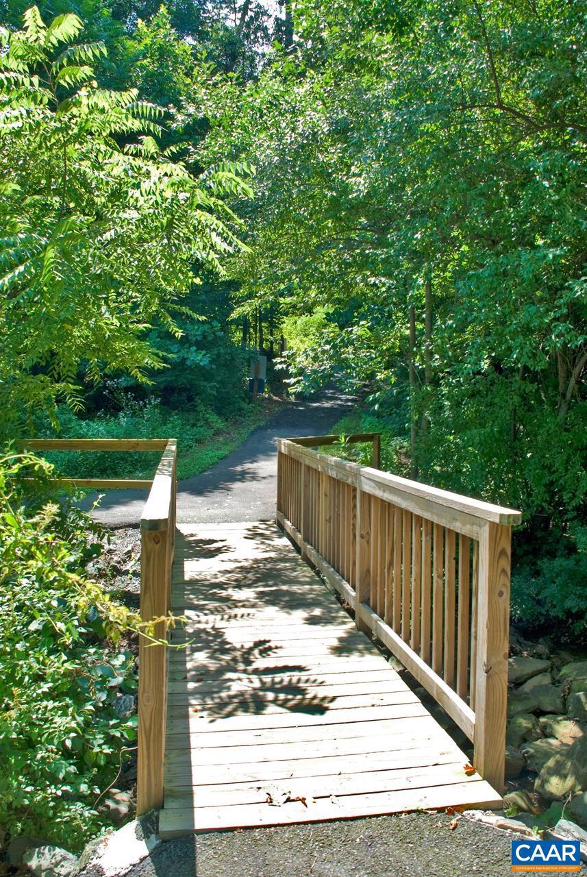 REDFIELDS - Residential