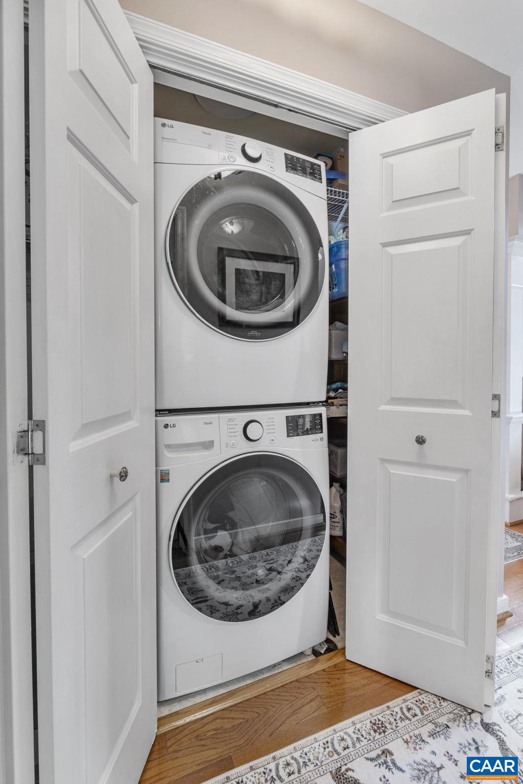 REDFIELDS - Residential