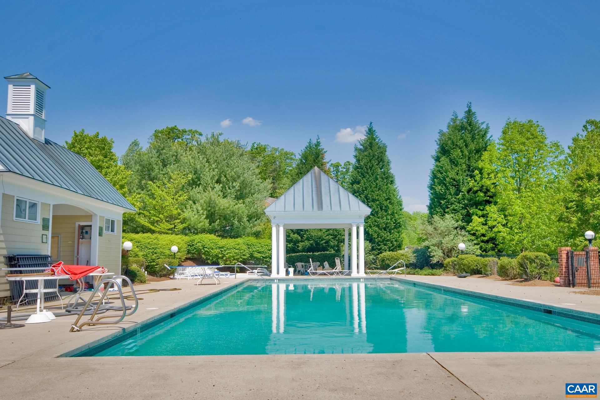 REDFIELDS - Residential