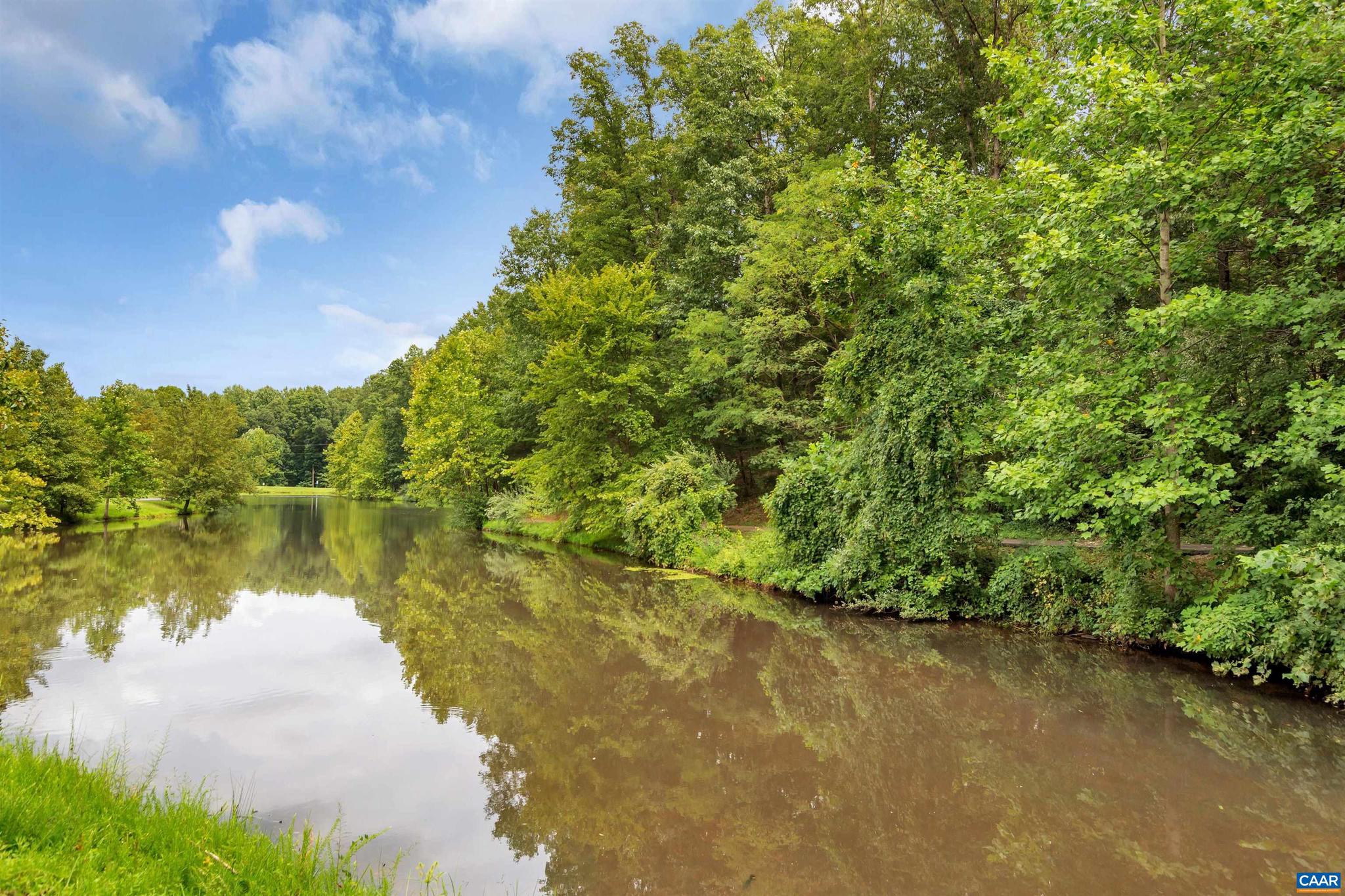 REDFIELDS - Residential