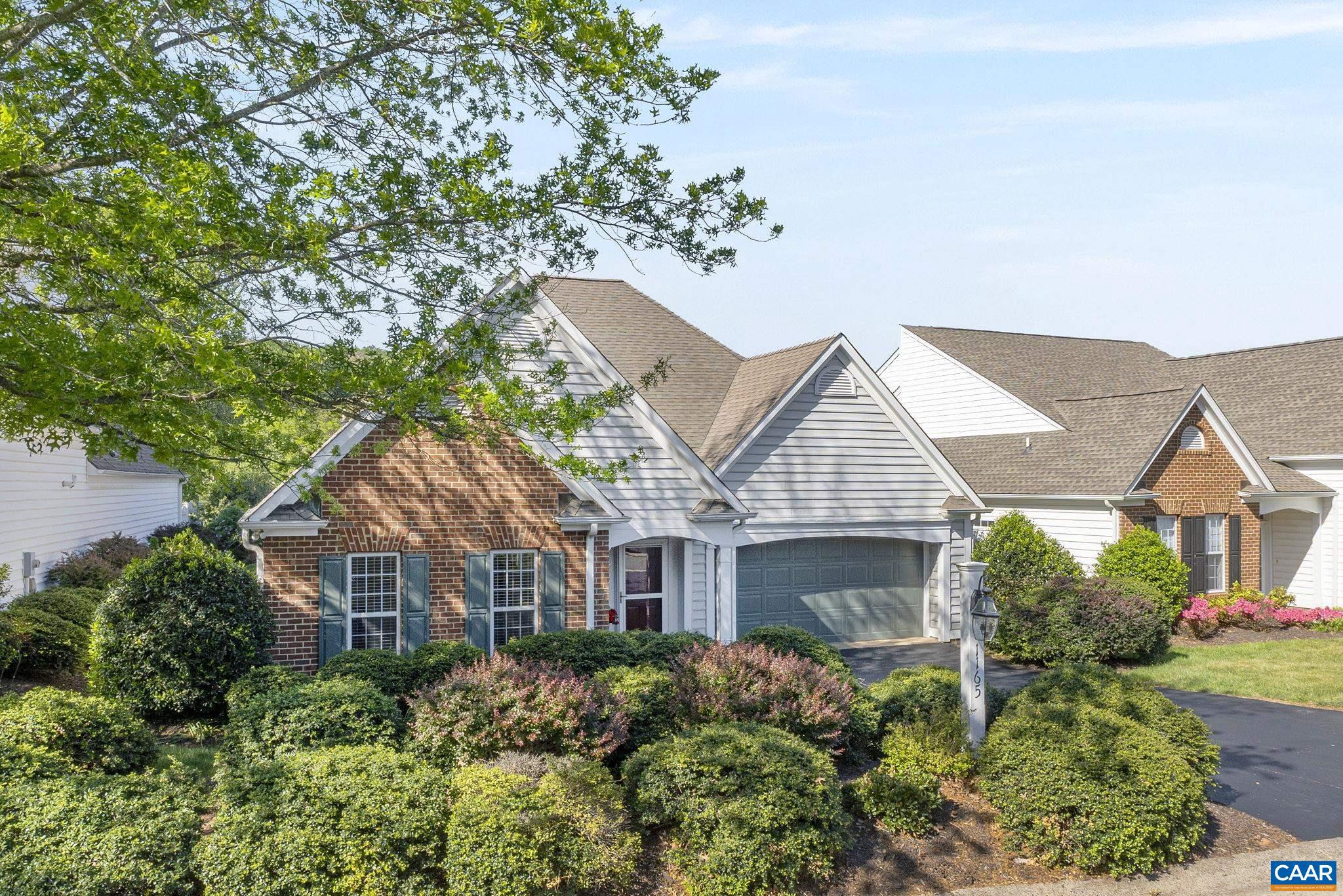 REDFIELDS - Residential