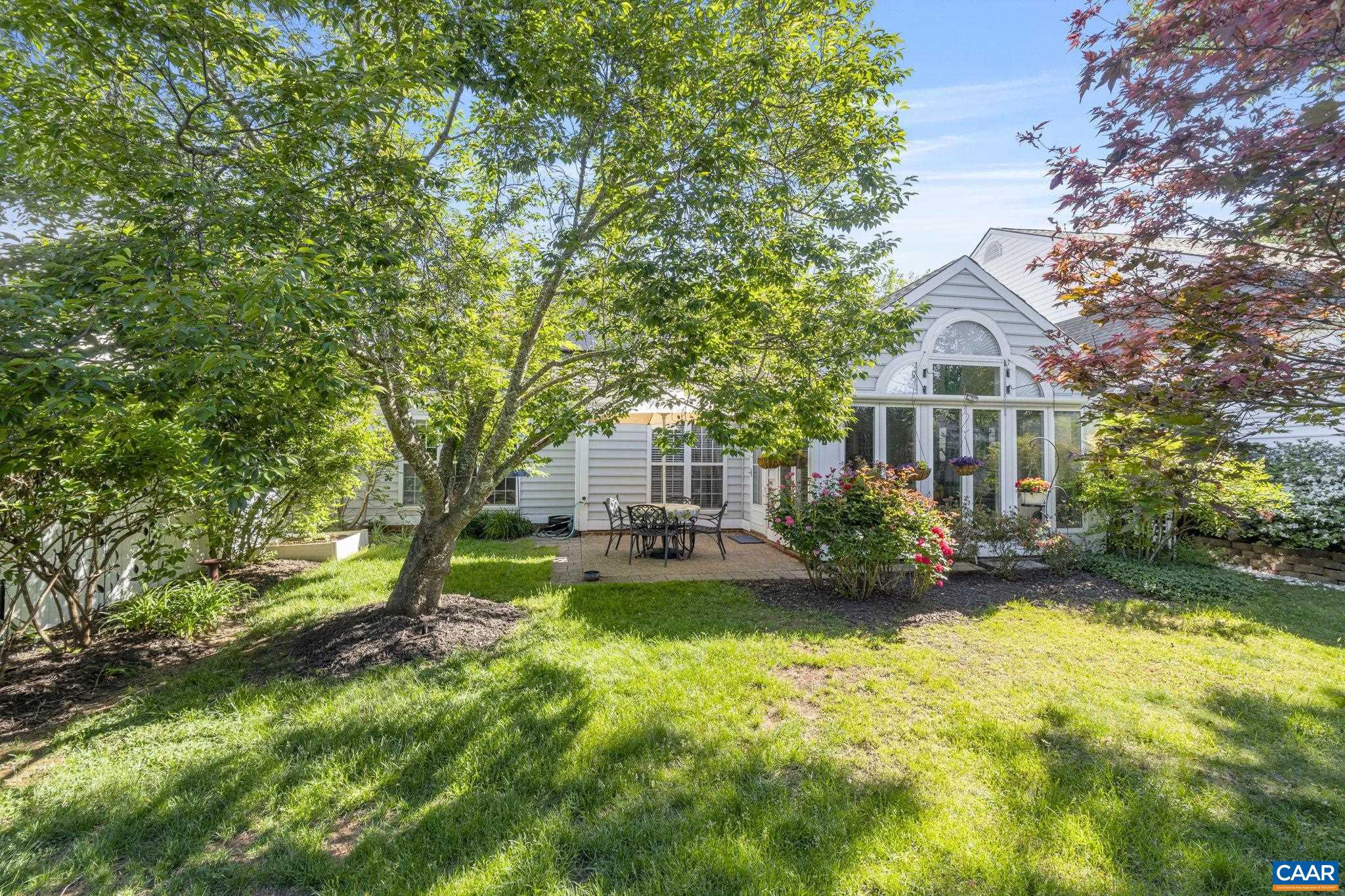 REDFIELDS - Residential