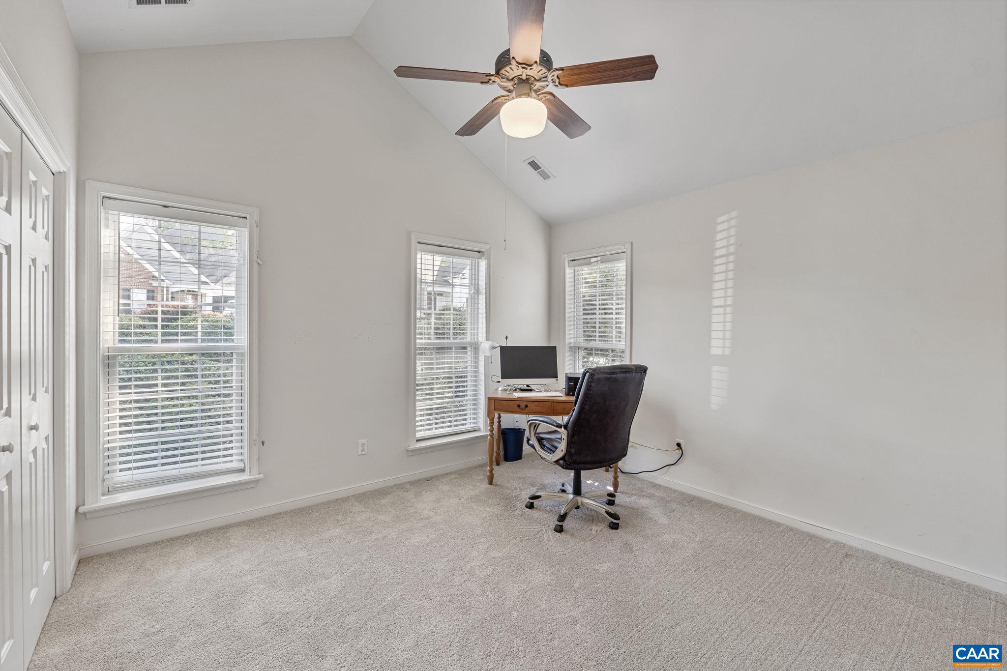 REDFIELDS - Residential