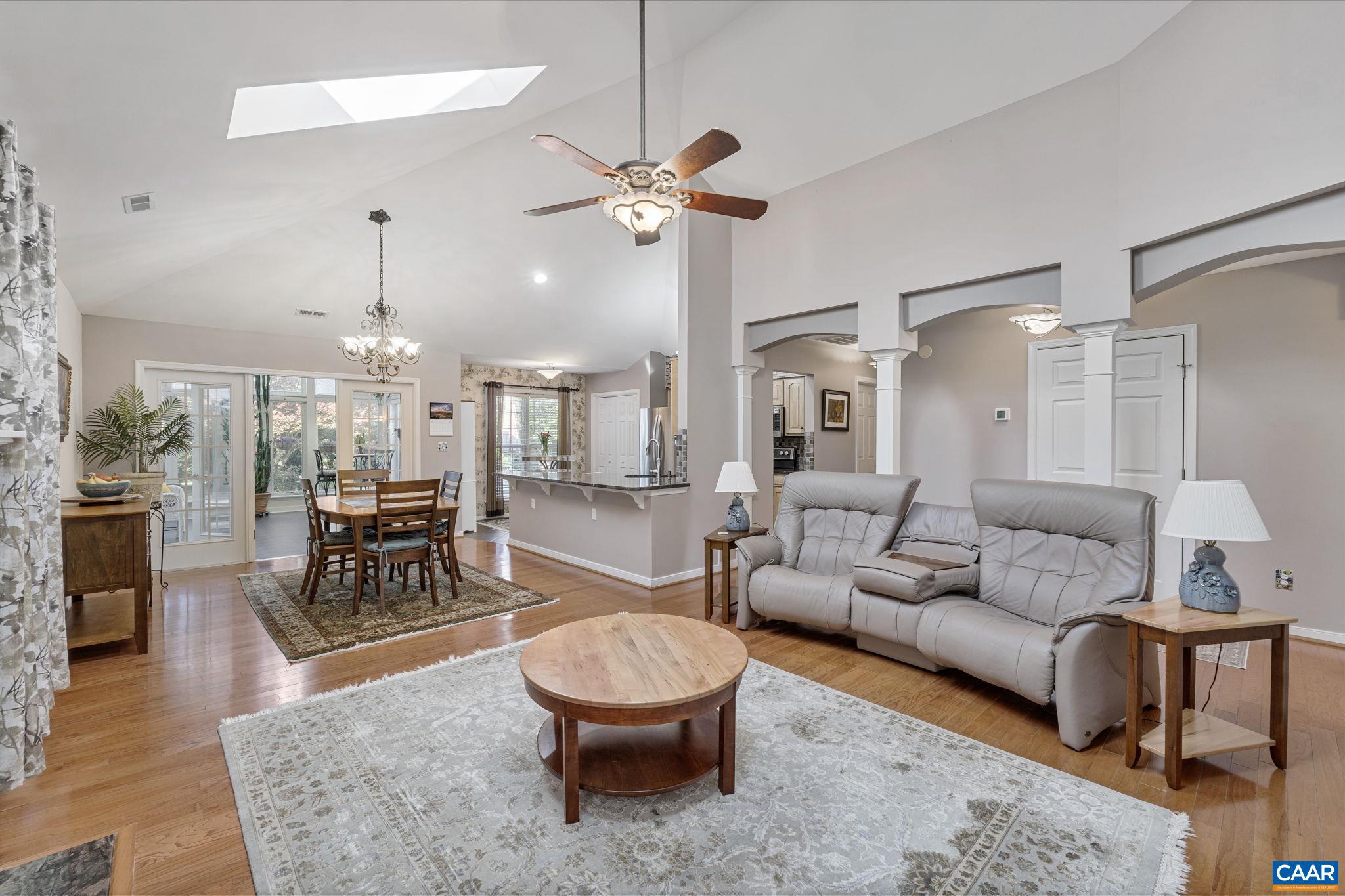 REDFIELDS - Residential