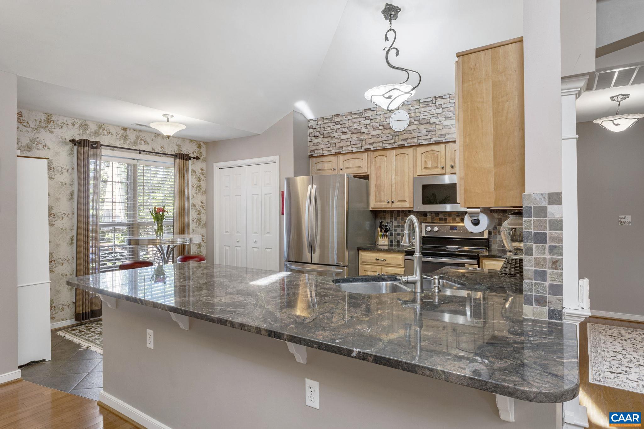 REDFIELDS - Residential