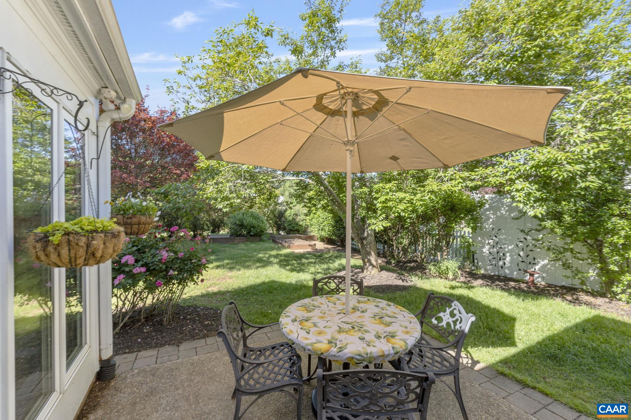 REDFIELDS - Residential