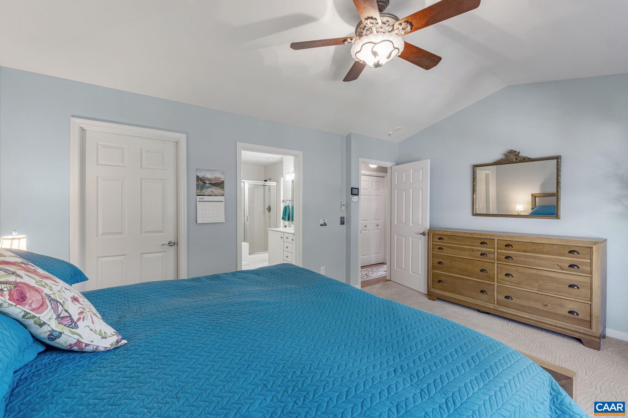 REDFIELDS - Residential