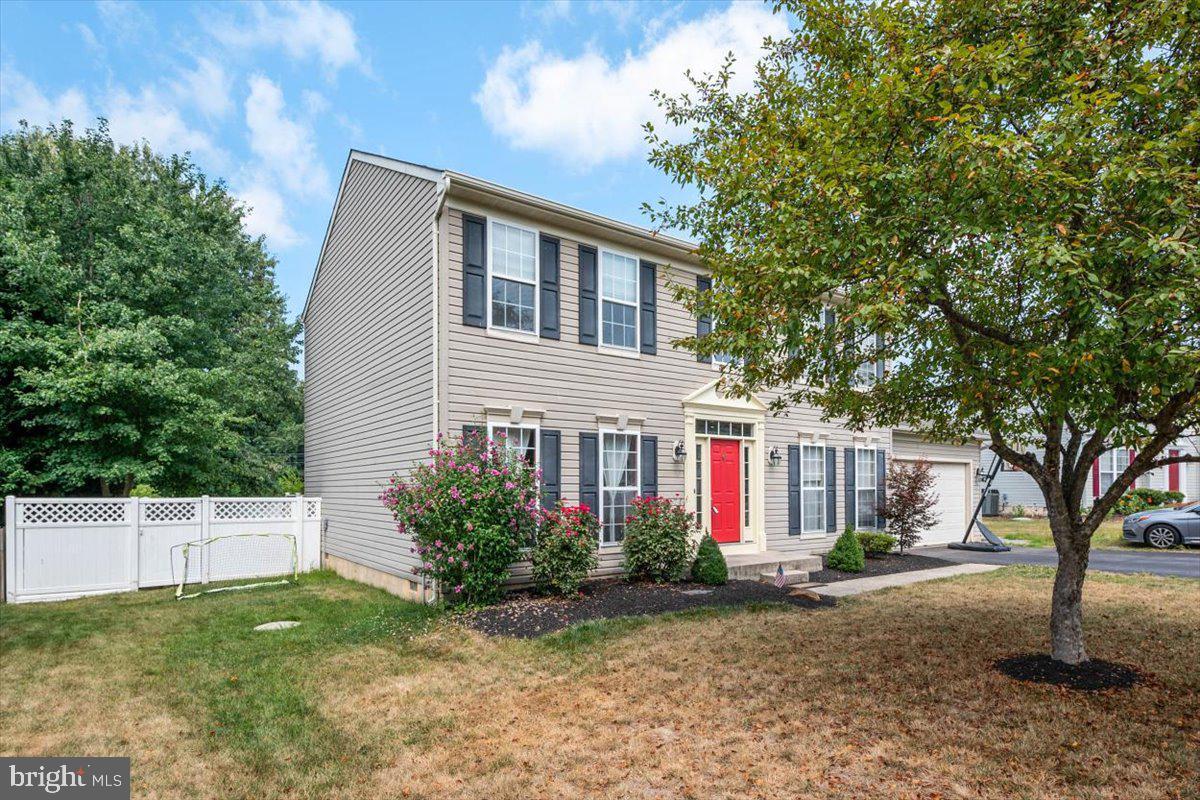 NORTH BROOK - Residential