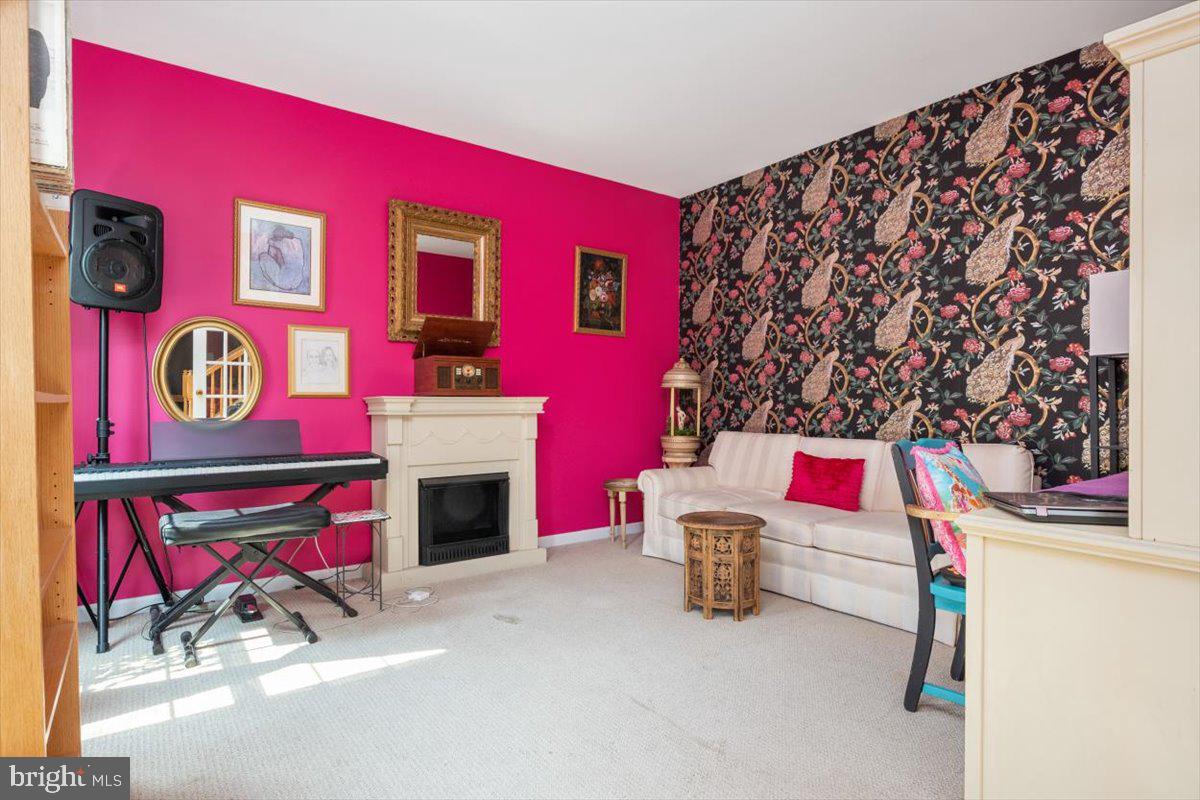 NORTH BROOK - Residential