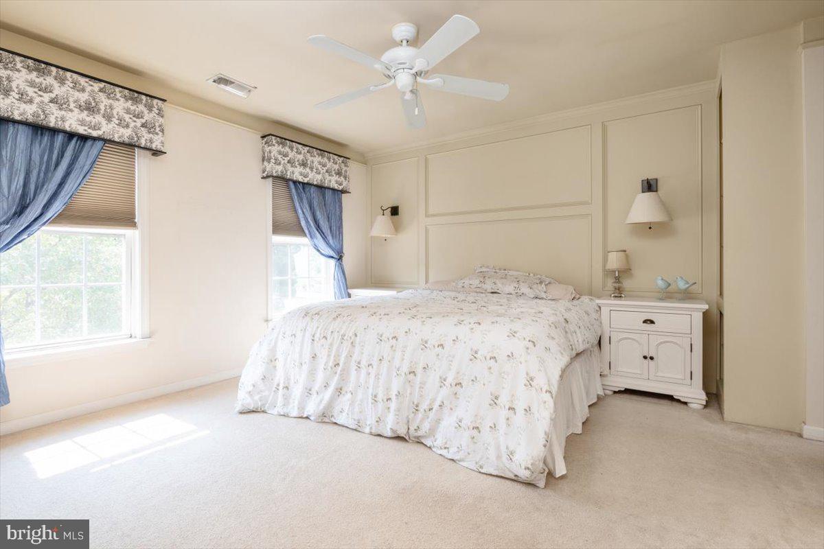 NORTH BROOK - Residential