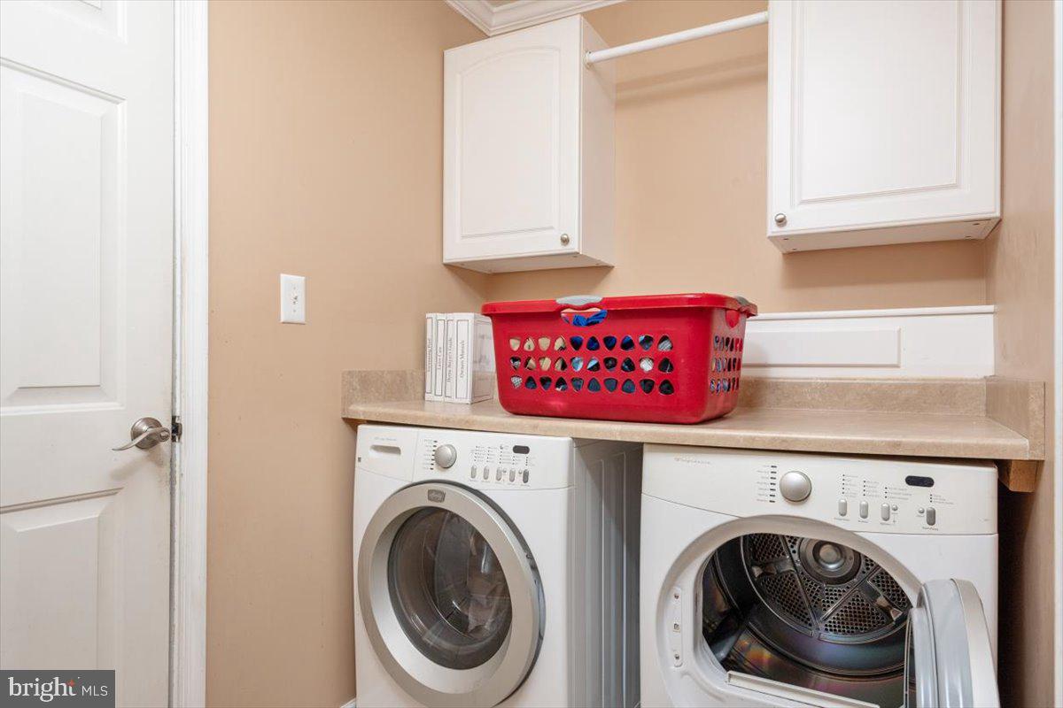 NORTH BROOK - Residential