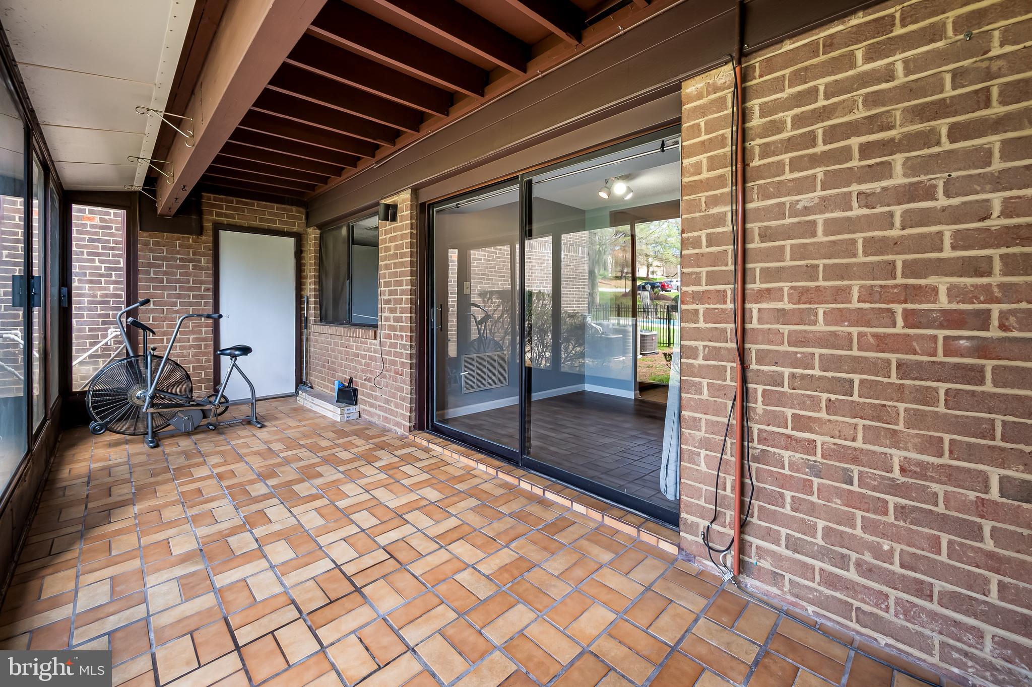 ROCKLAND RUN - Residential