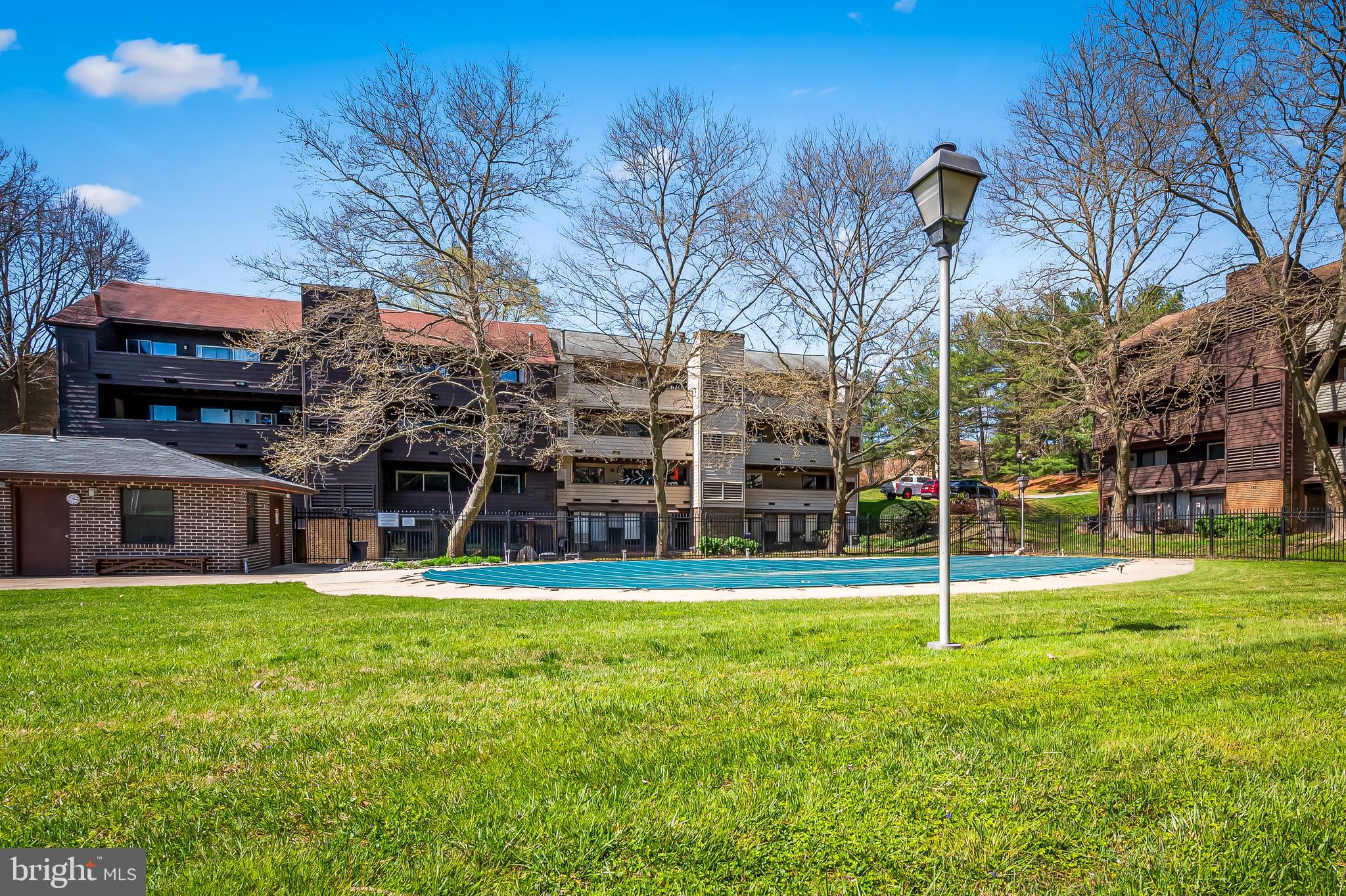 ROCKLAND RUN - Residential