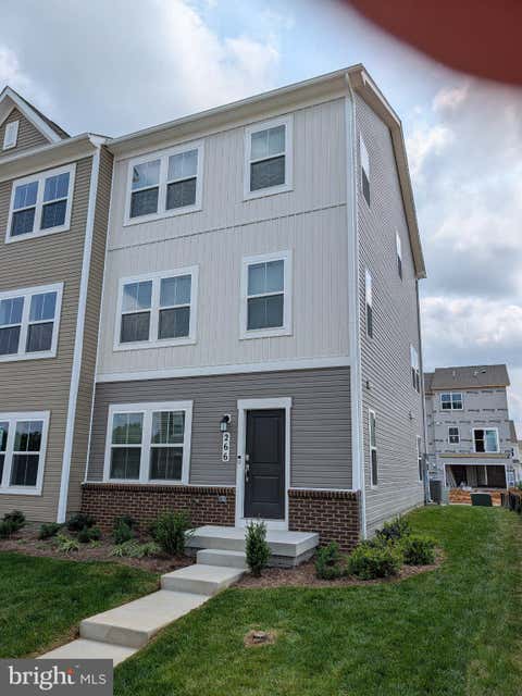 Townhouse For Rent - 266 Swan Avenue<br/> RANSON, WV 25438