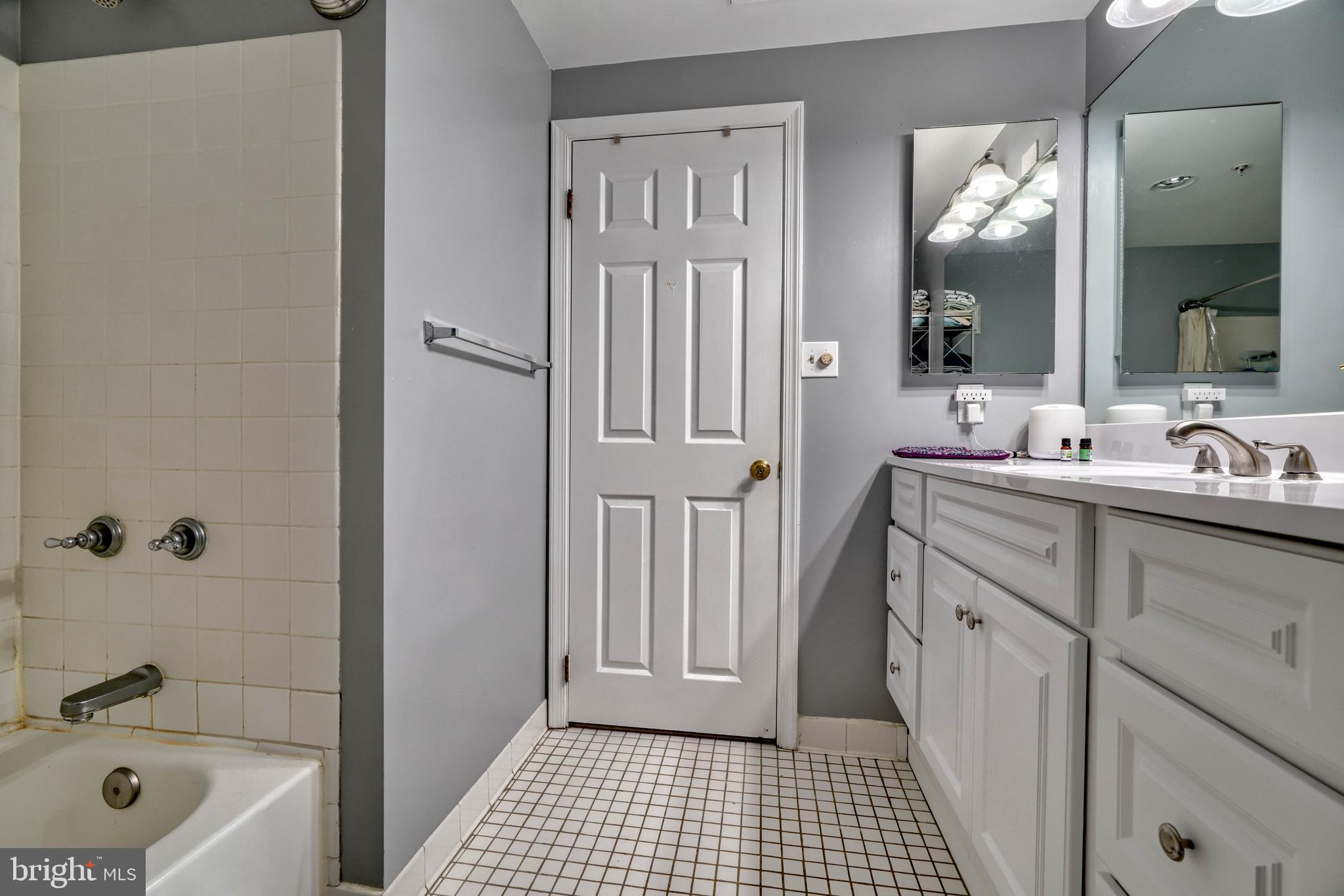 FELLS POINT HISTORIC DISTRICT - Residential Lease