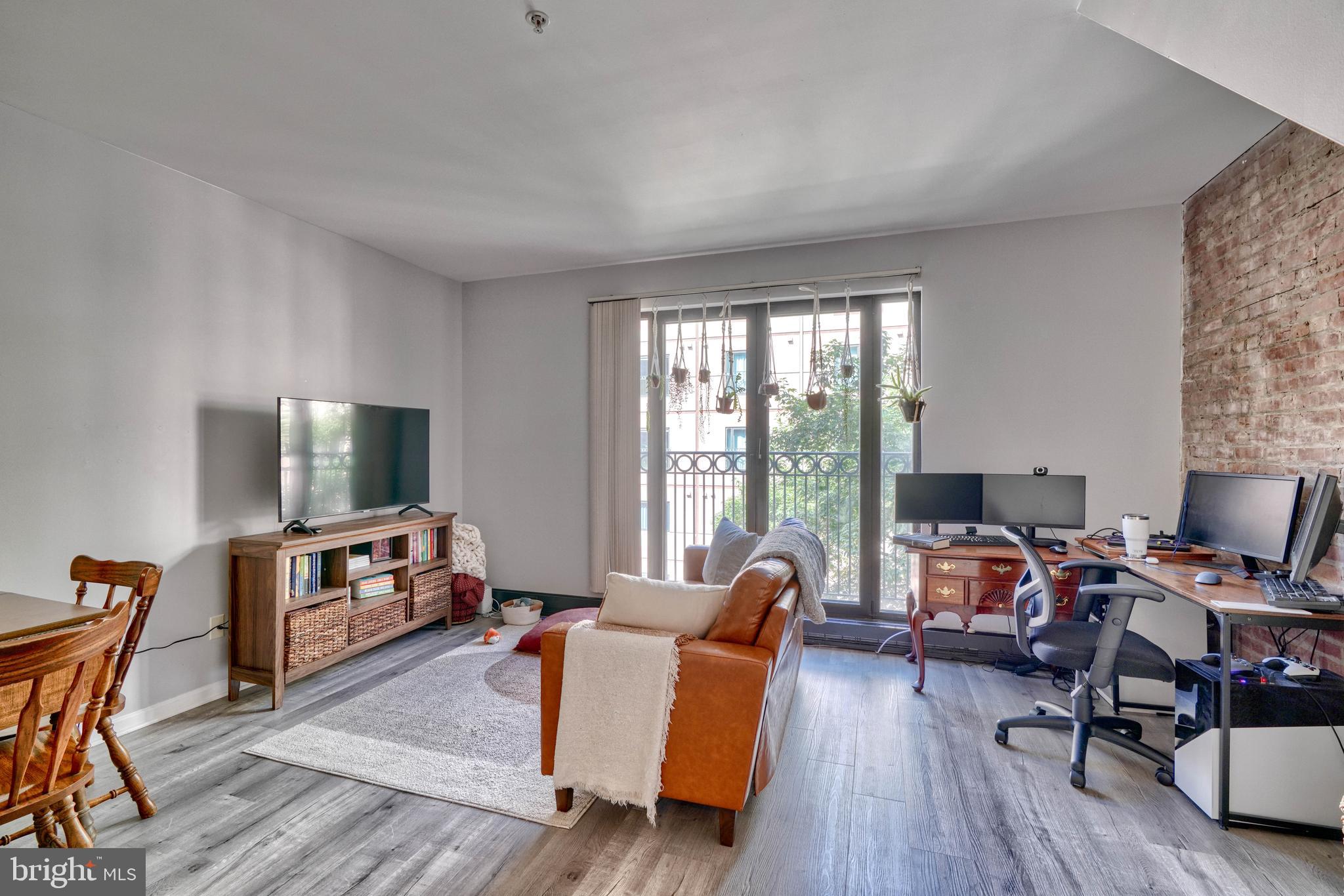 FELLS POINT HISTORIC DISTRICT - Residential Lease