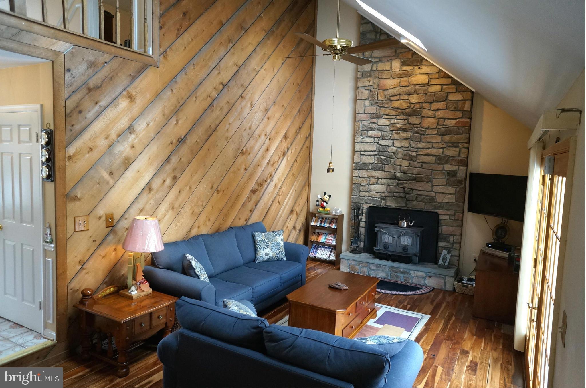 AQUIA HARBOUR - Residential