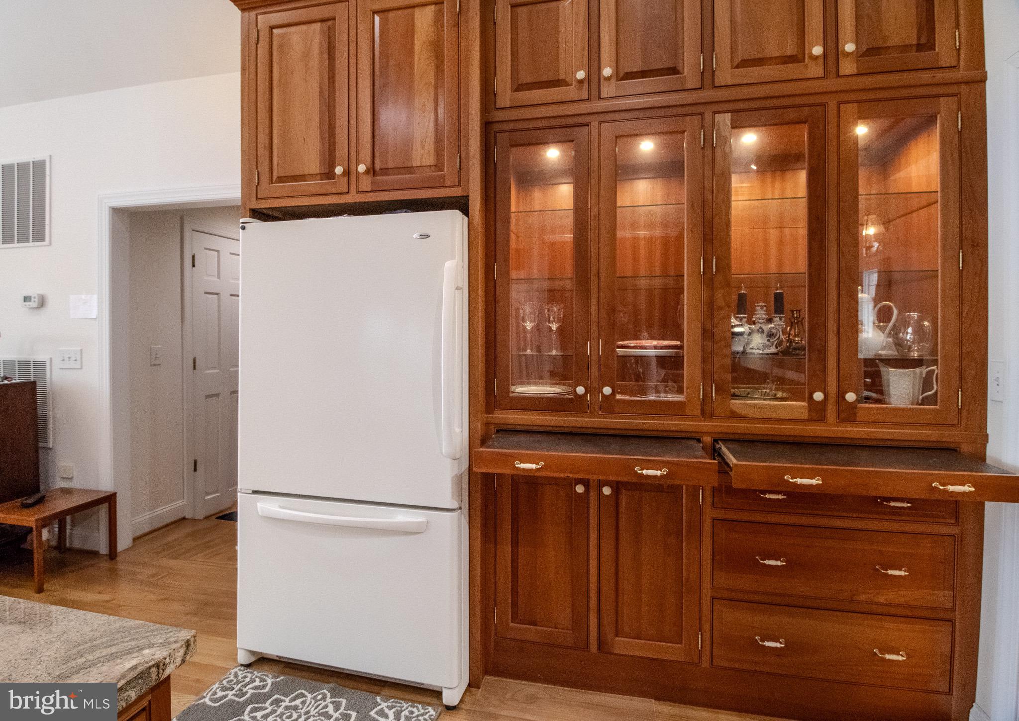 WHITINGS NECK FARM ESTATES - Residential