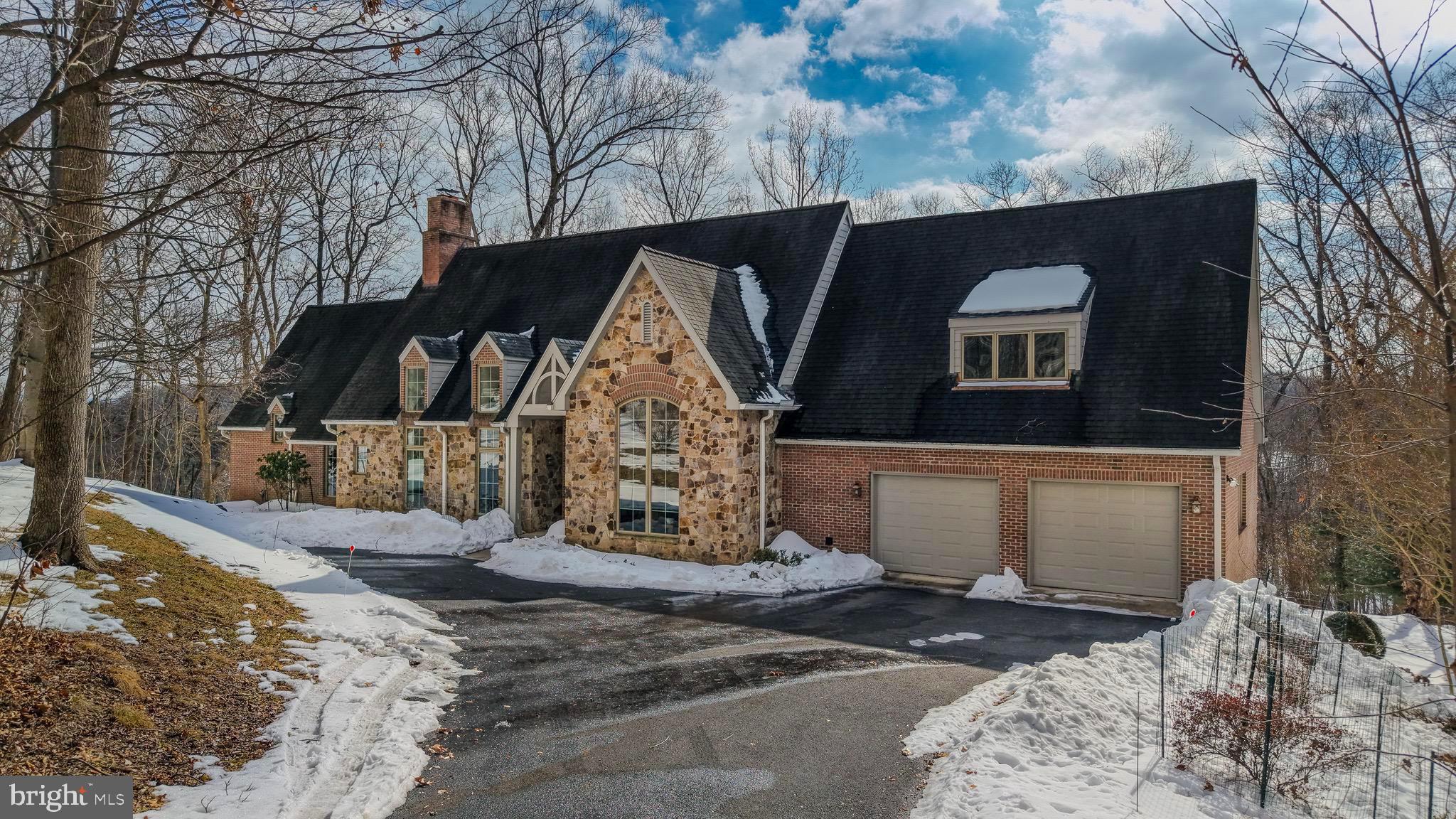 WHITINGS NECK FARM ESTATES - Residential