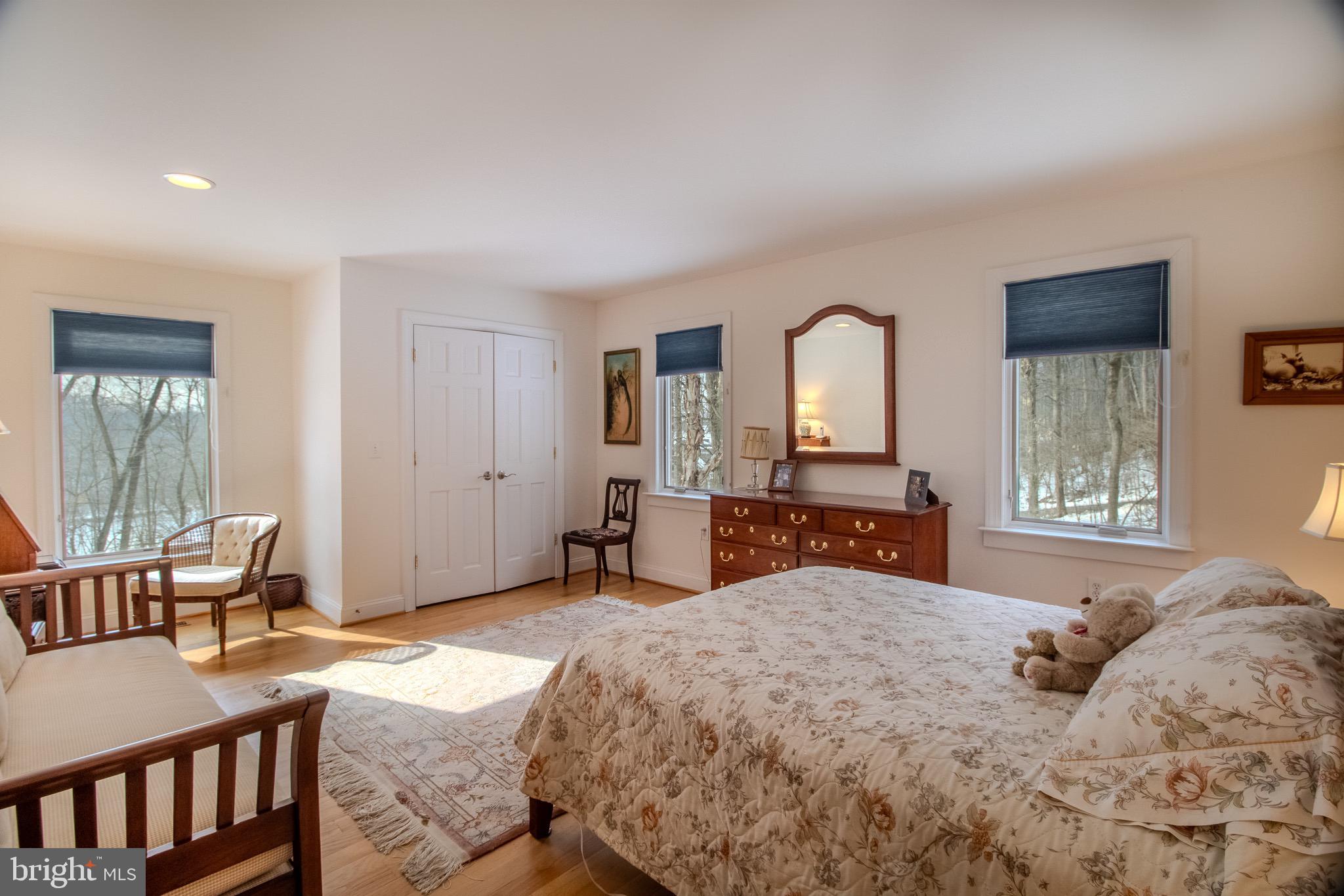 WHITINGS NECK FARM ESTATES - Residential