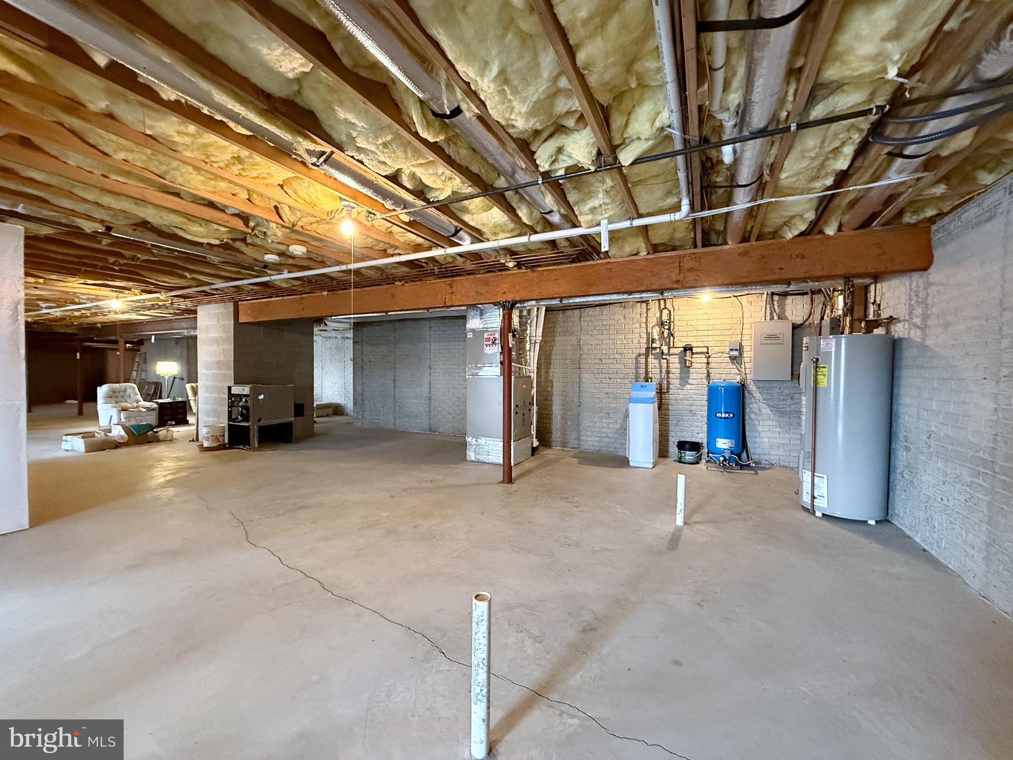 WHITINGS NECK FARM ESTATES - Residential