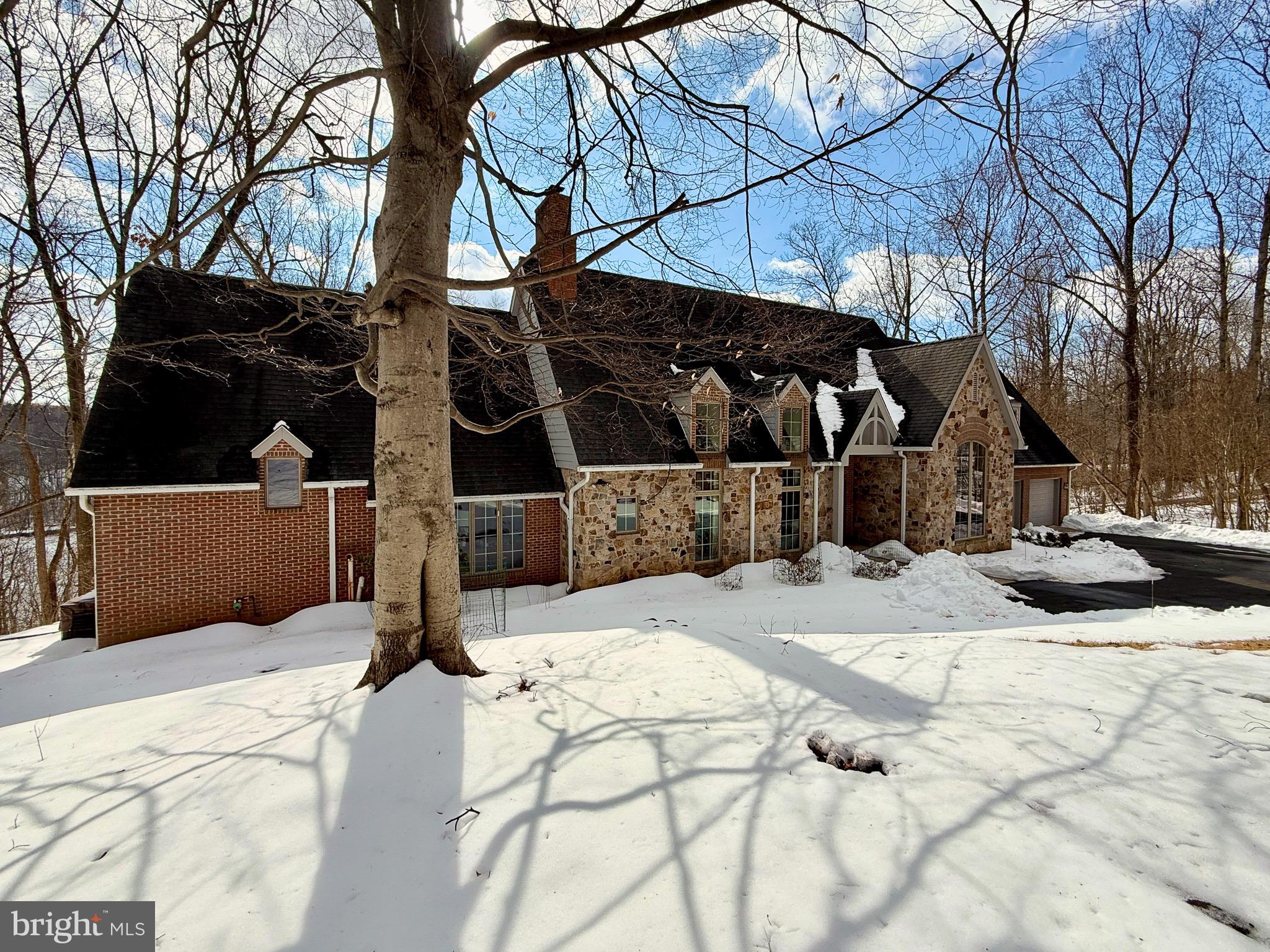 WHITINGS NECK FARM ESTATES - Residential