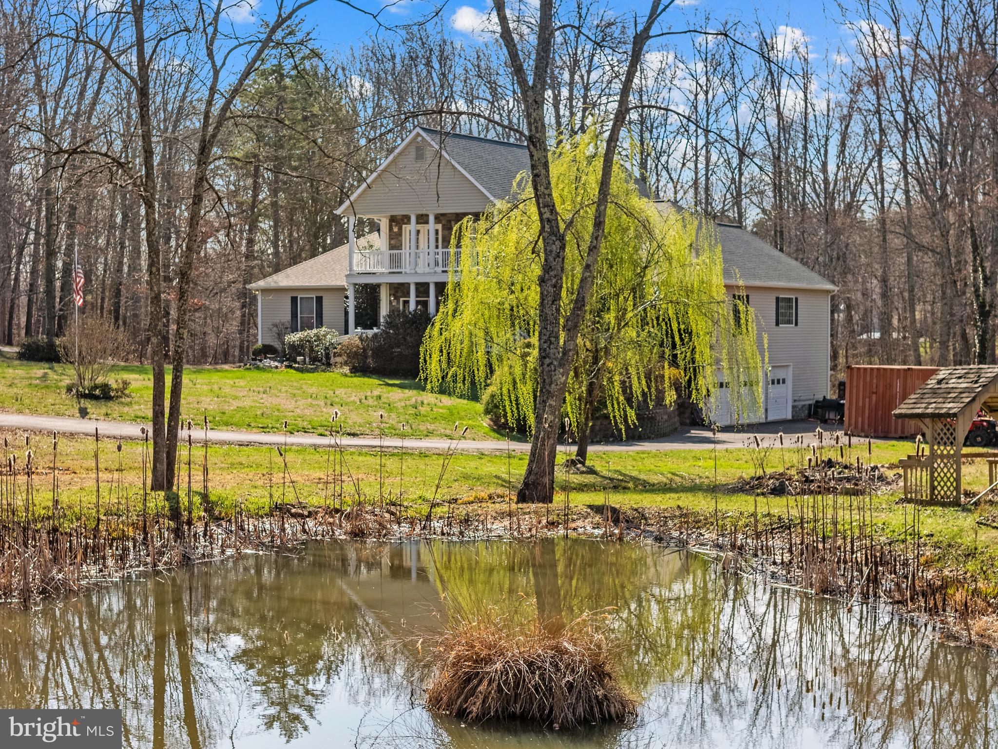 WESTBURY - Residential