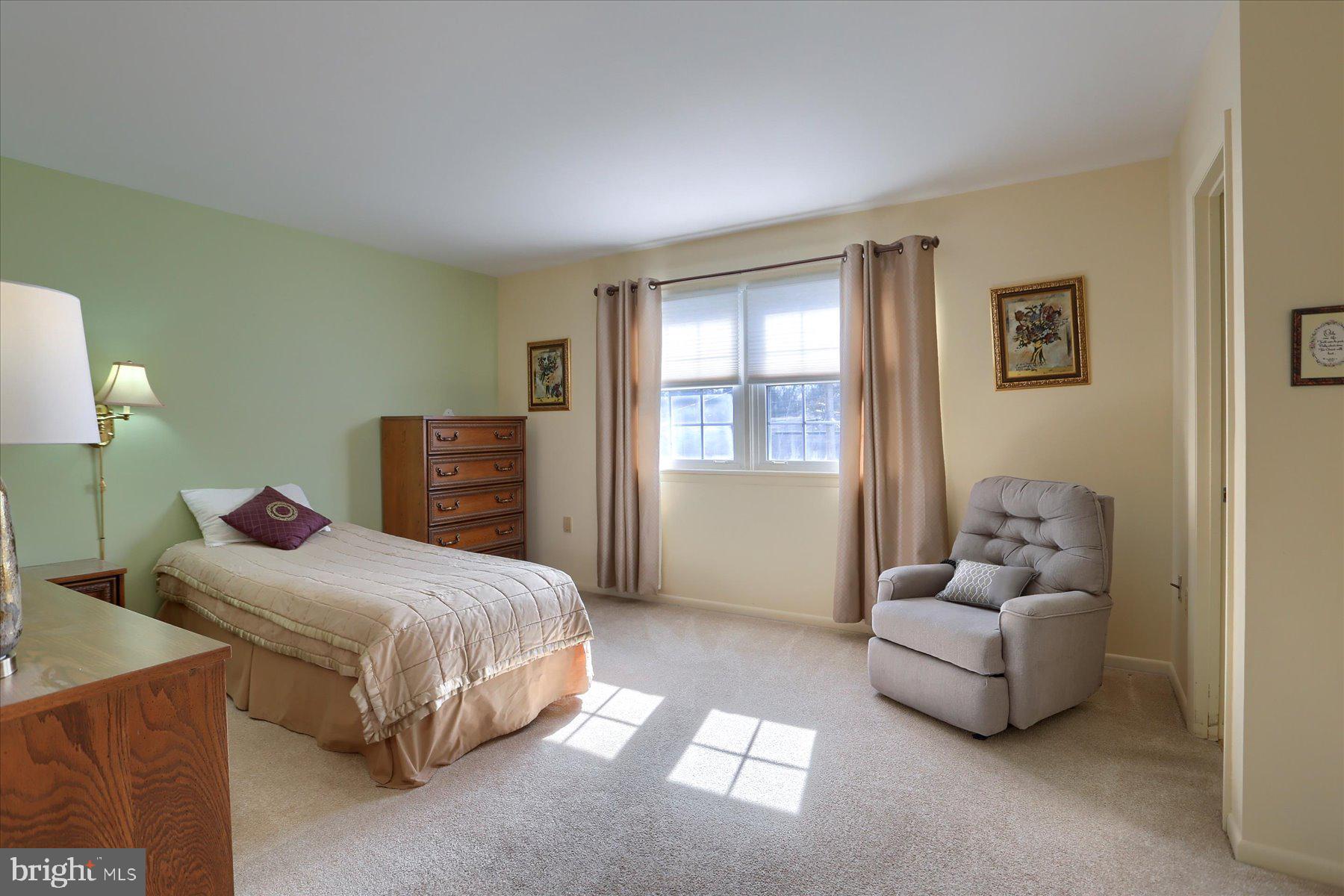 COUNTRY CLUB PARK - Residential