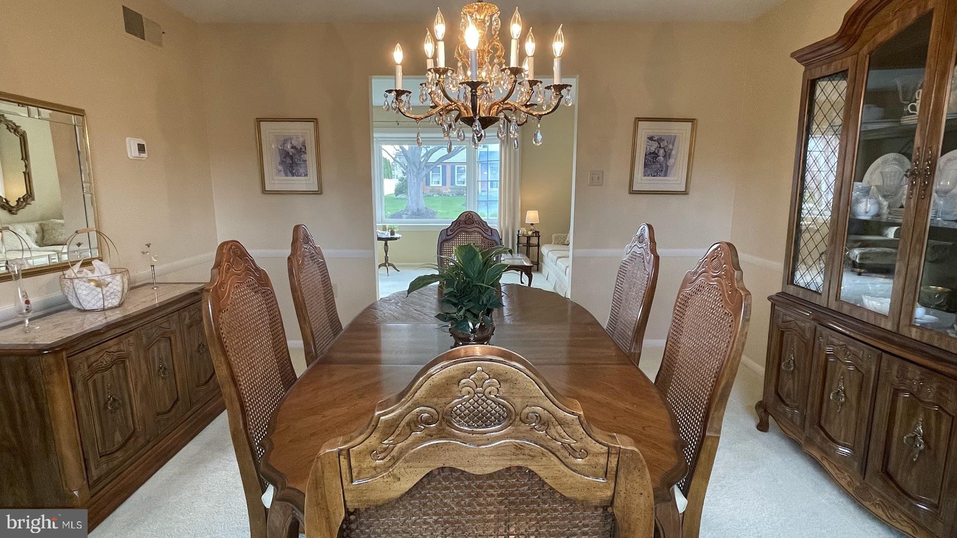 COUNTRY CLUB PARK - Residential
