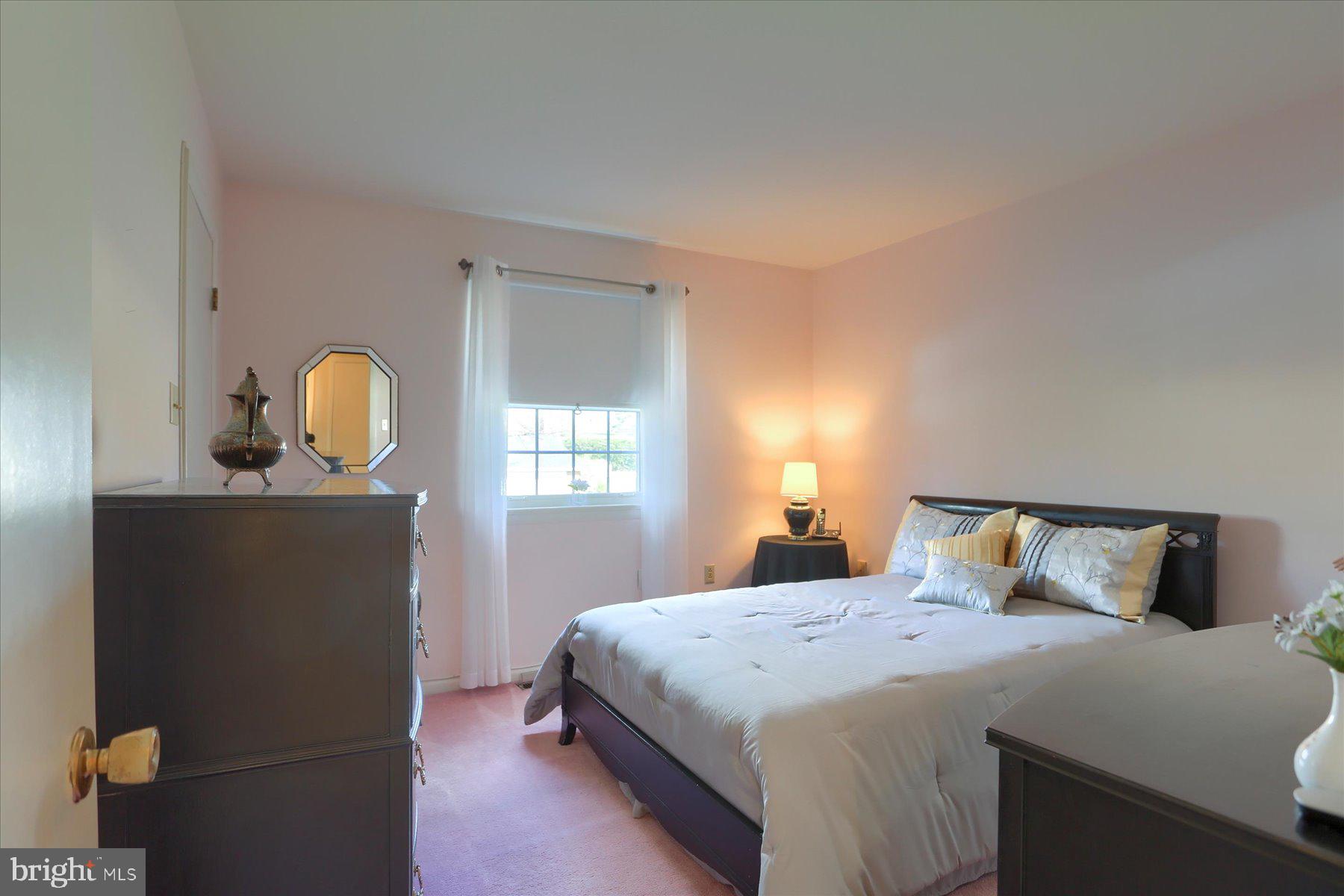 COUNTRY CLUB PARK - Residential