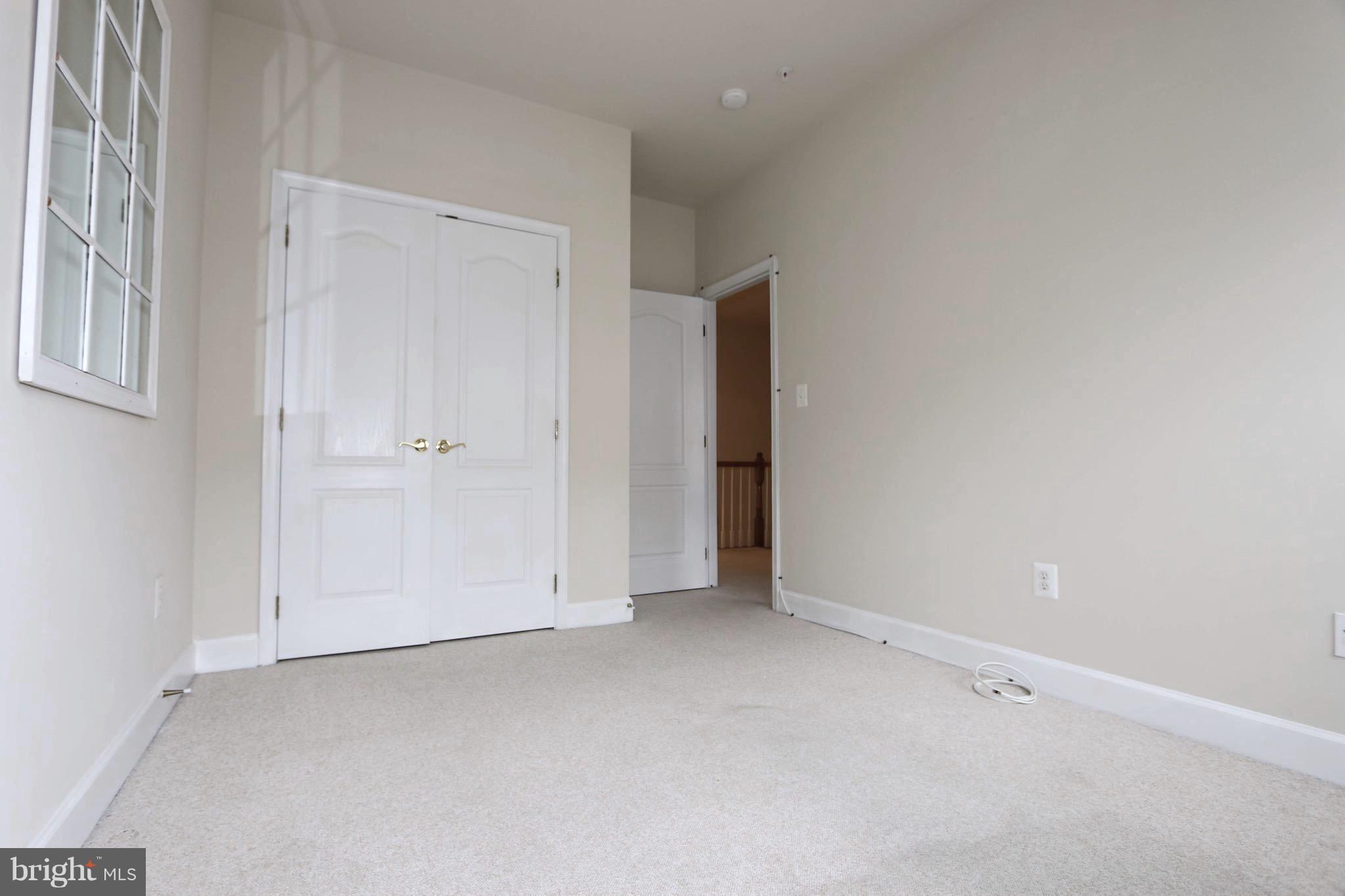 HIDDEN CREEK - Residential Lease