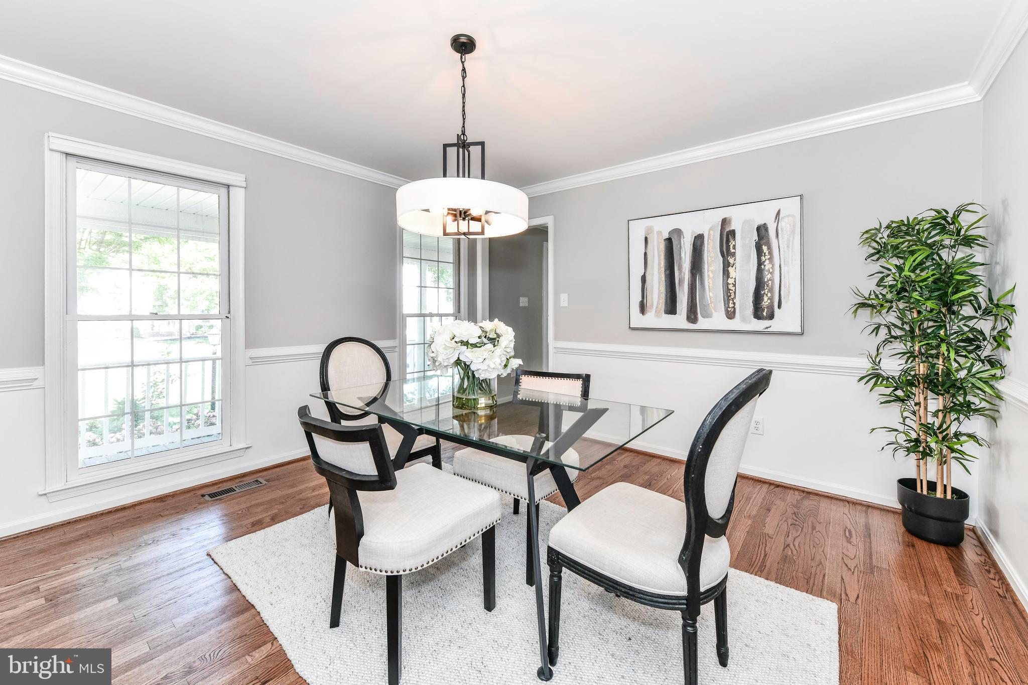 ASHBURN FARM - Residential Lease