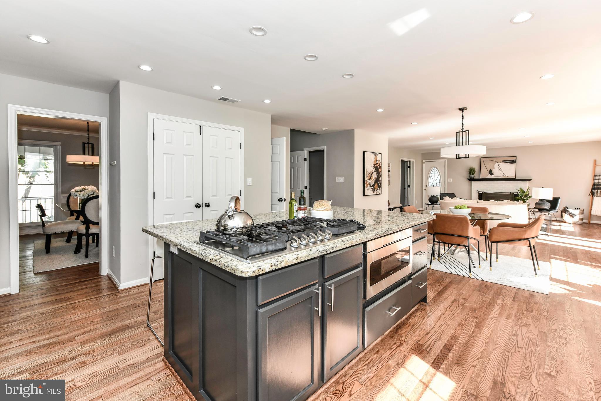 ASHBURN FARM - Residential Lease