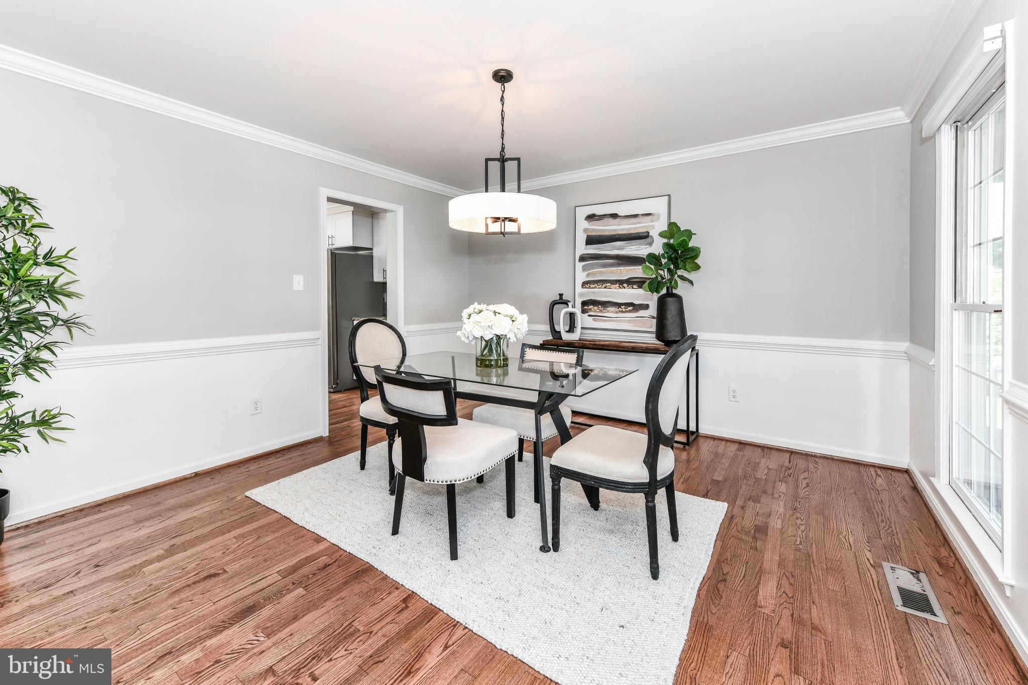 ASHBURN FARM - Residential Lease