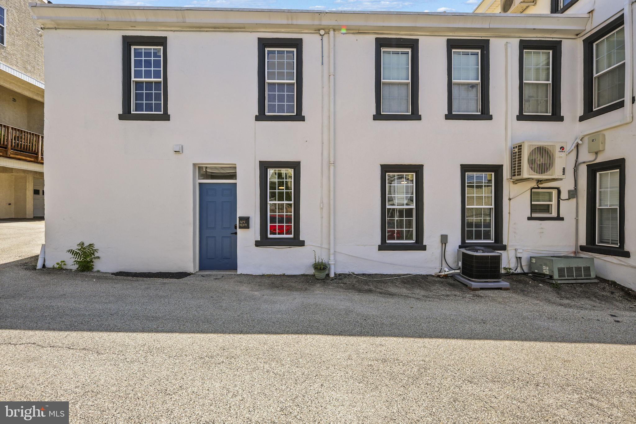 MANAYUNK - Residential Lease