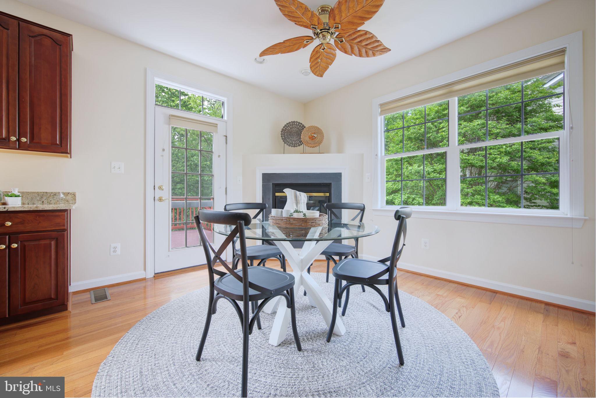 RIVERSIDE STATION - Residential