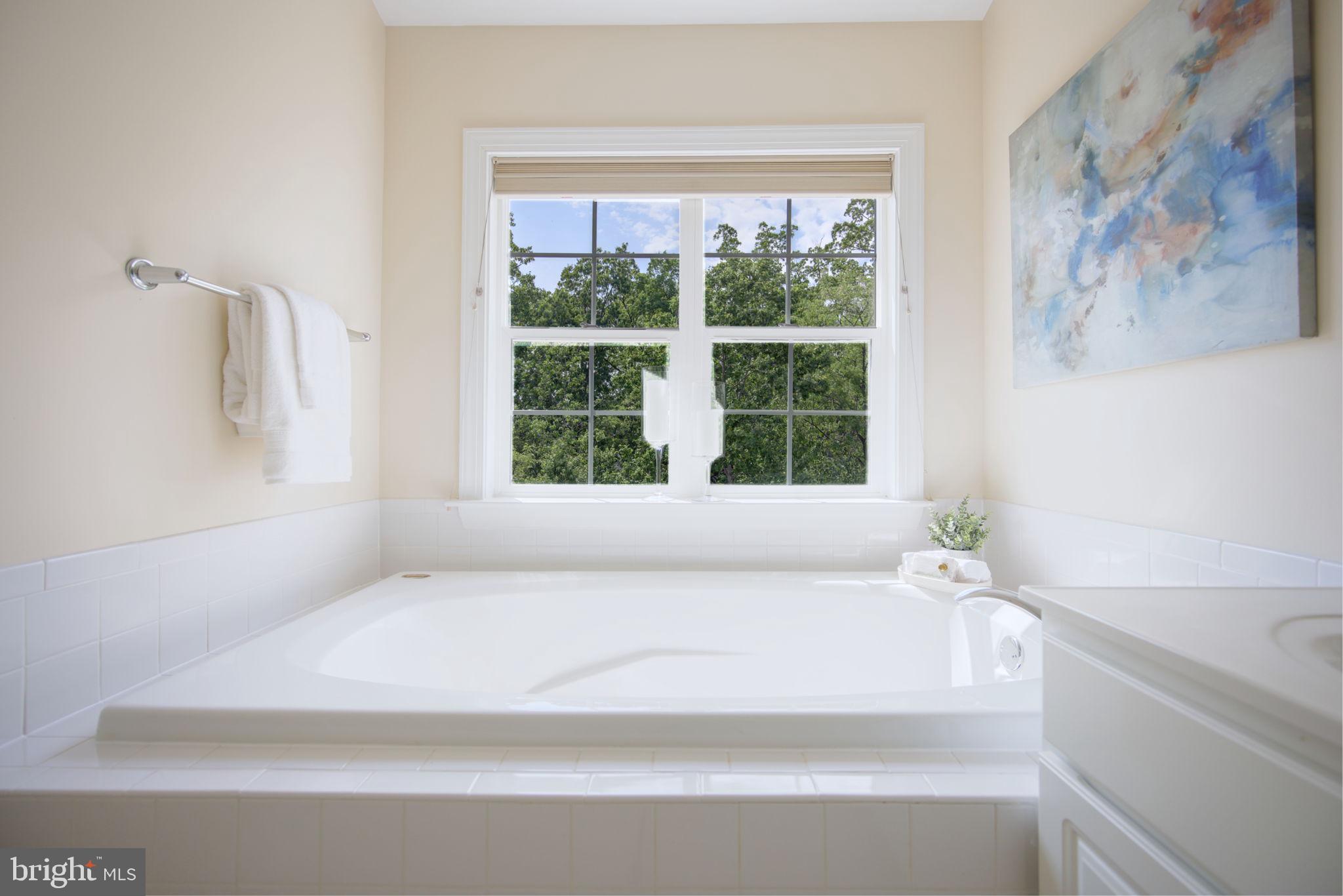 RIVERSIDE STATION - Residential