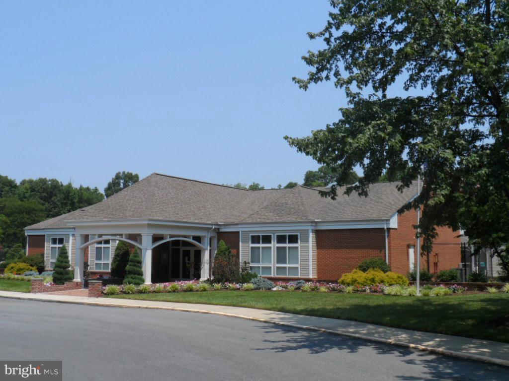 ST CHARLES SUB - HAMPSHIRE - Residential