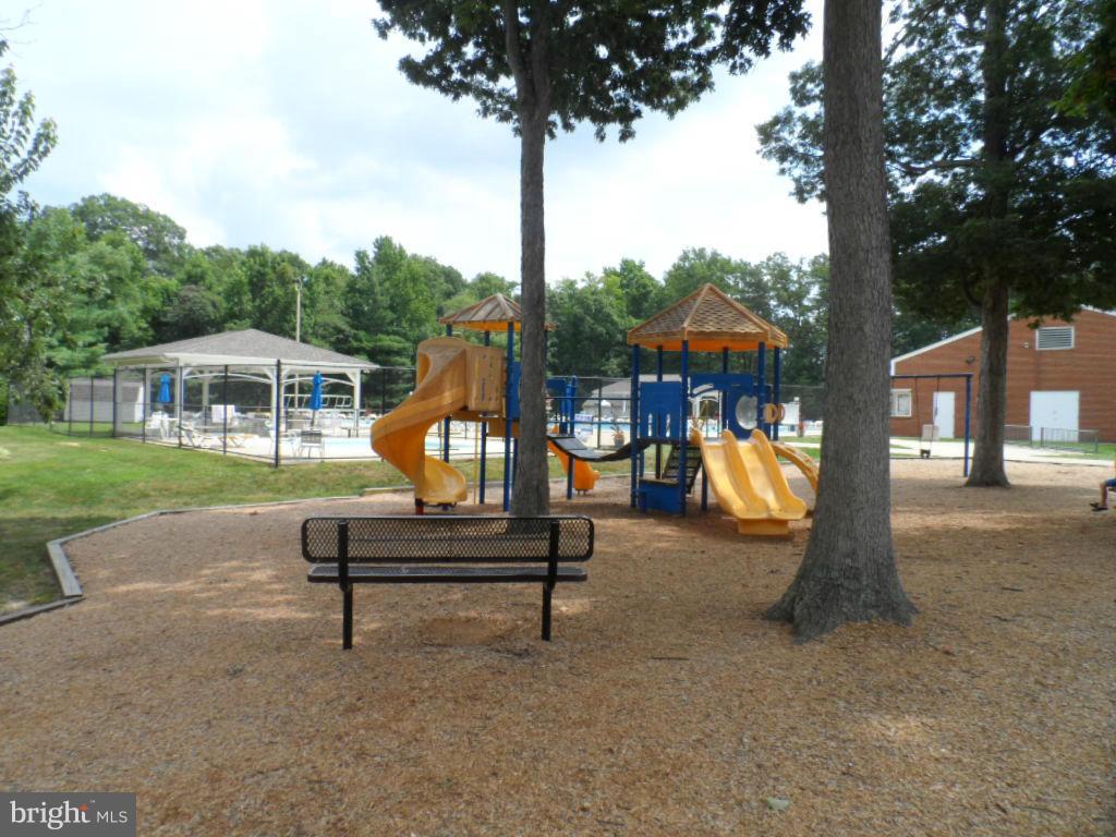 ST CHARLES SUB - HAMPSHIRE - Residential