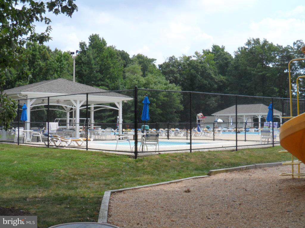 ST CHARLES SUB - HAMPSHIRE - Residential