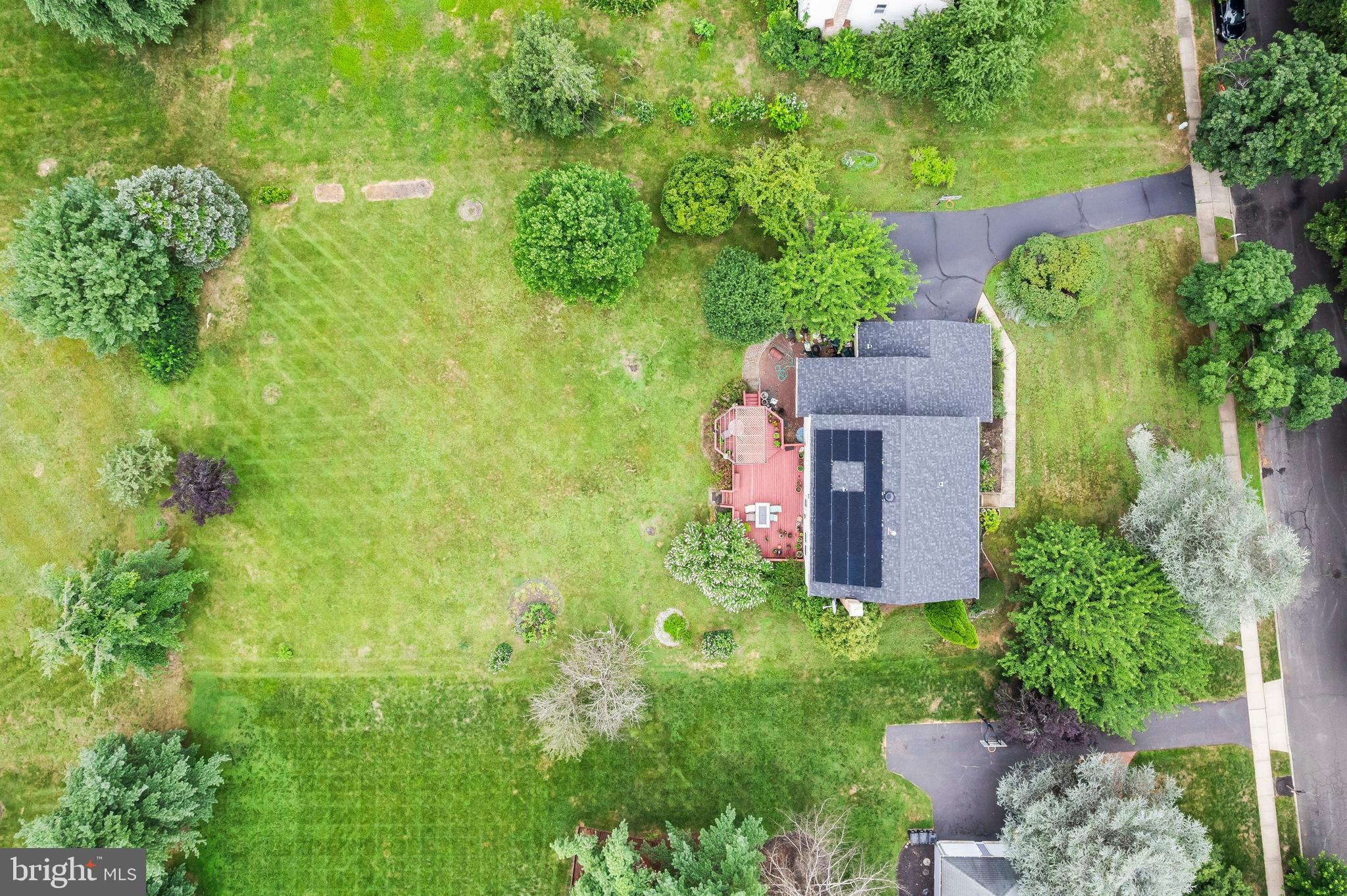 17 SPRINGHILL DRIVE